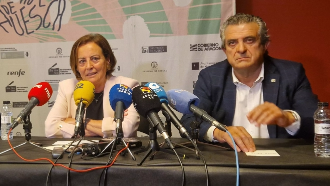 Teruca Moreno y Manolo Pérez. Foto Myriam Martínez Teruca Moreno y Manolo Pérez. Foto Myriam Martínez