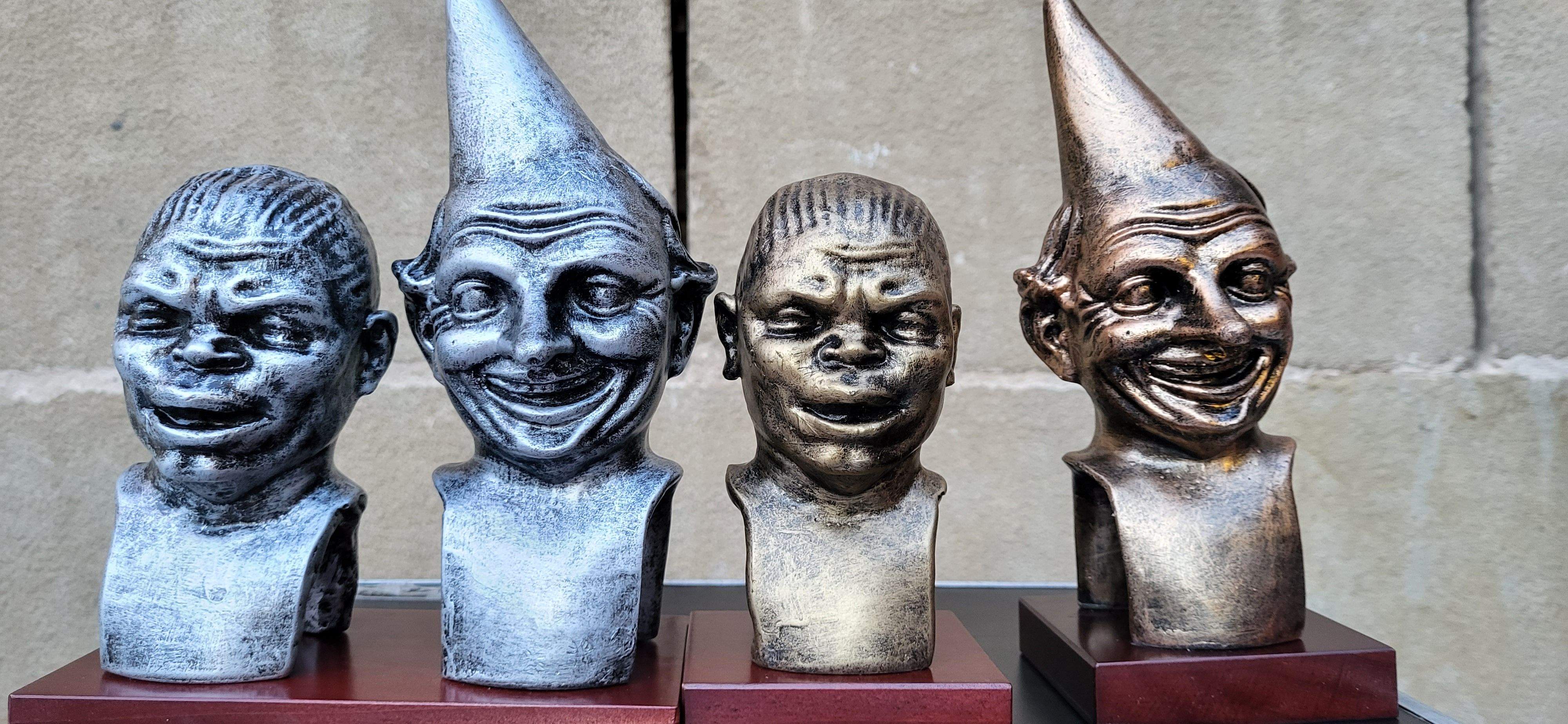 Relevo del Payaso y la Abueleta del barrio del San Martín