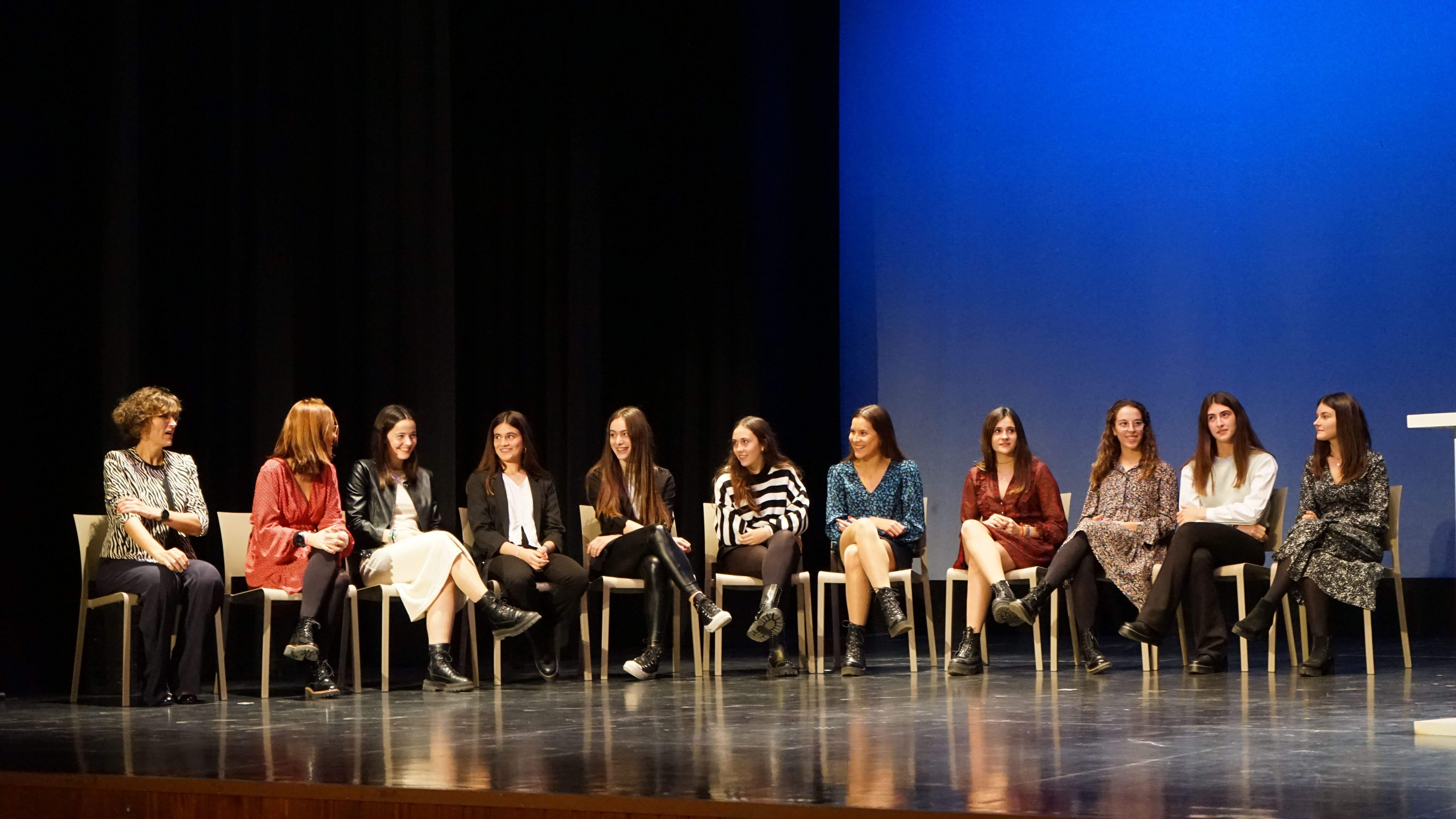 Entrega del segundo premio de Eurostorys en Salesianos. FOTOS JULIO AGUERRI
