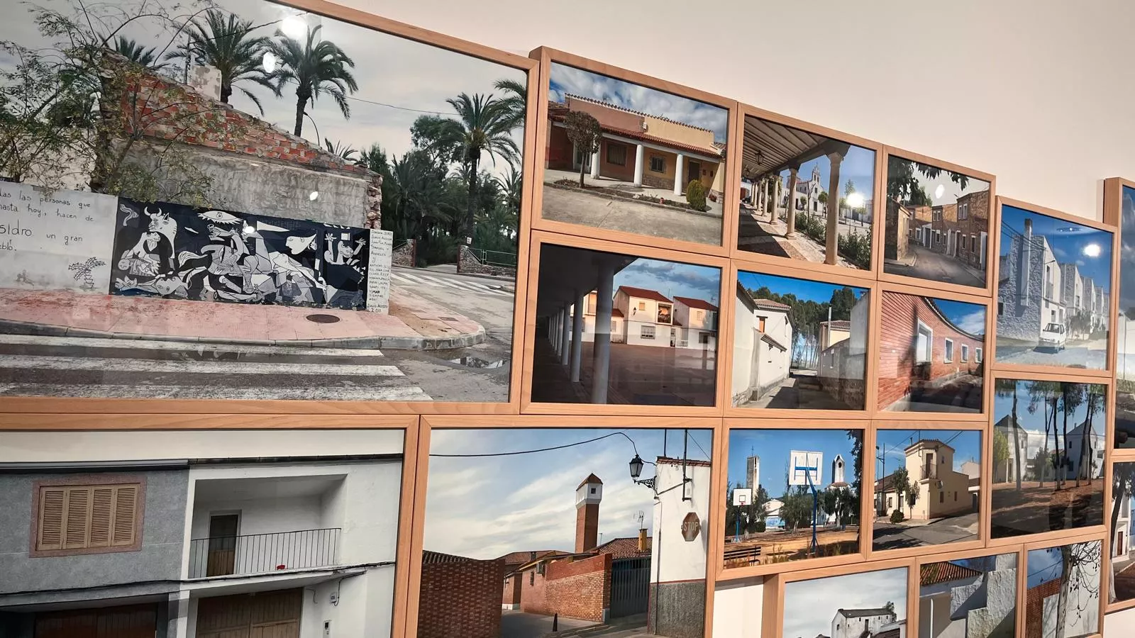 Exposición "Pueblos de colonización. Miradas a un paisaje inventado" en la DPH. Foto Mercedes Manterola