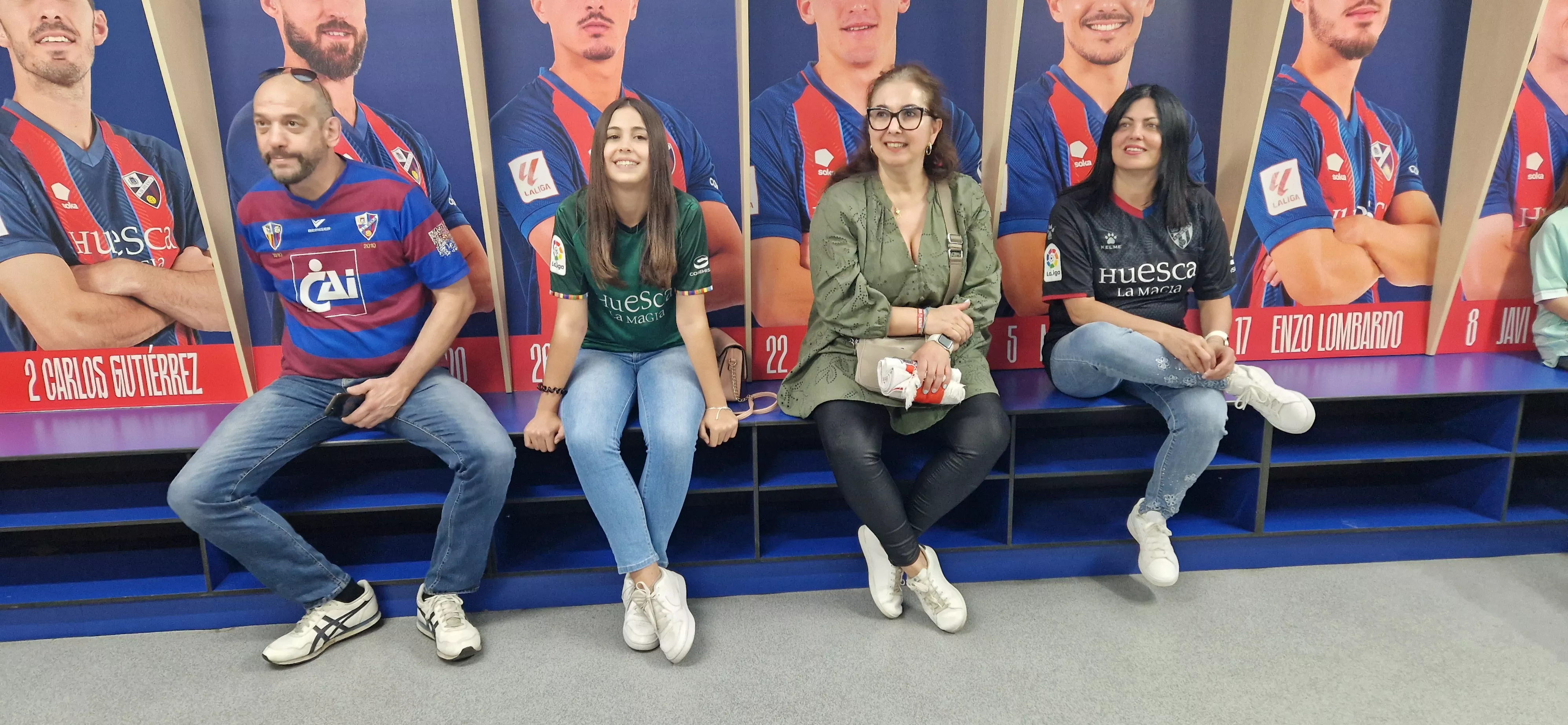 Pedro, María Pilar, Yolanda y María Pilar. Campaña "¡Huesca, sí se puede!" con el objetivo cumplido. Foto Myriam Martínez