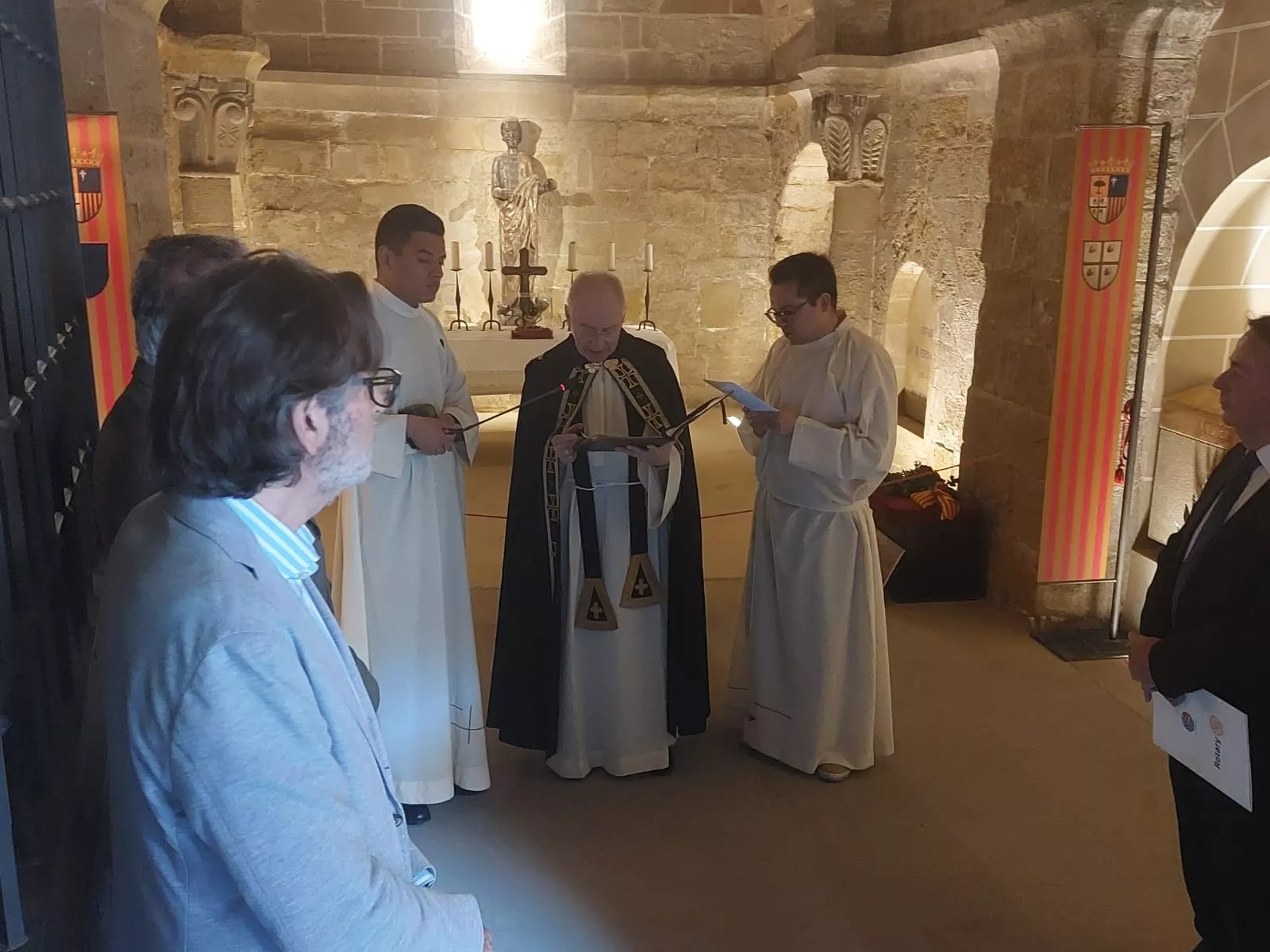 Homenaje a los Reyes Alfonso y Ramiro en San Pedro el Viejo