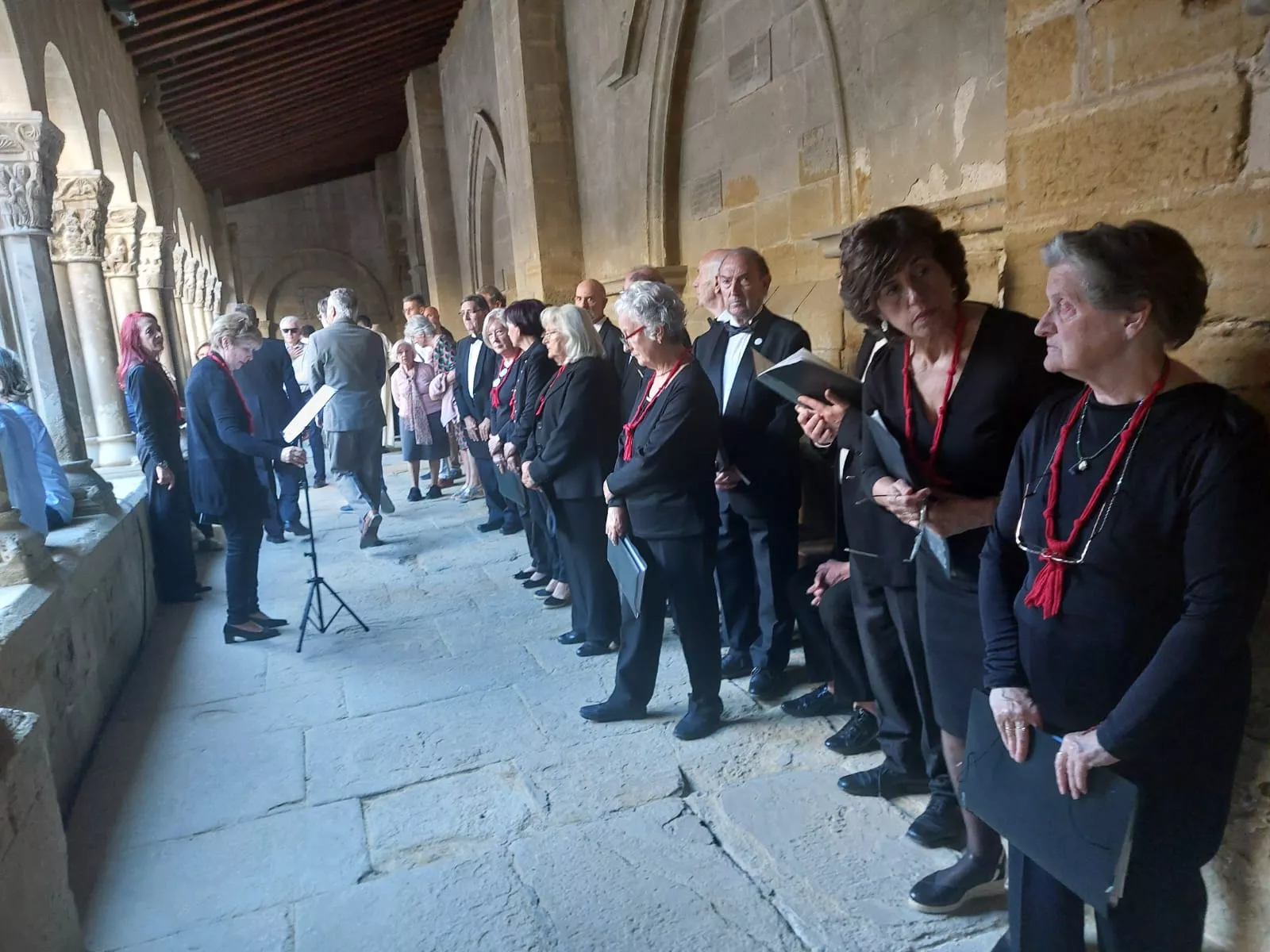 Homenaje a los Reyes Alfonso y Ramiro en San Pedro el Viejo