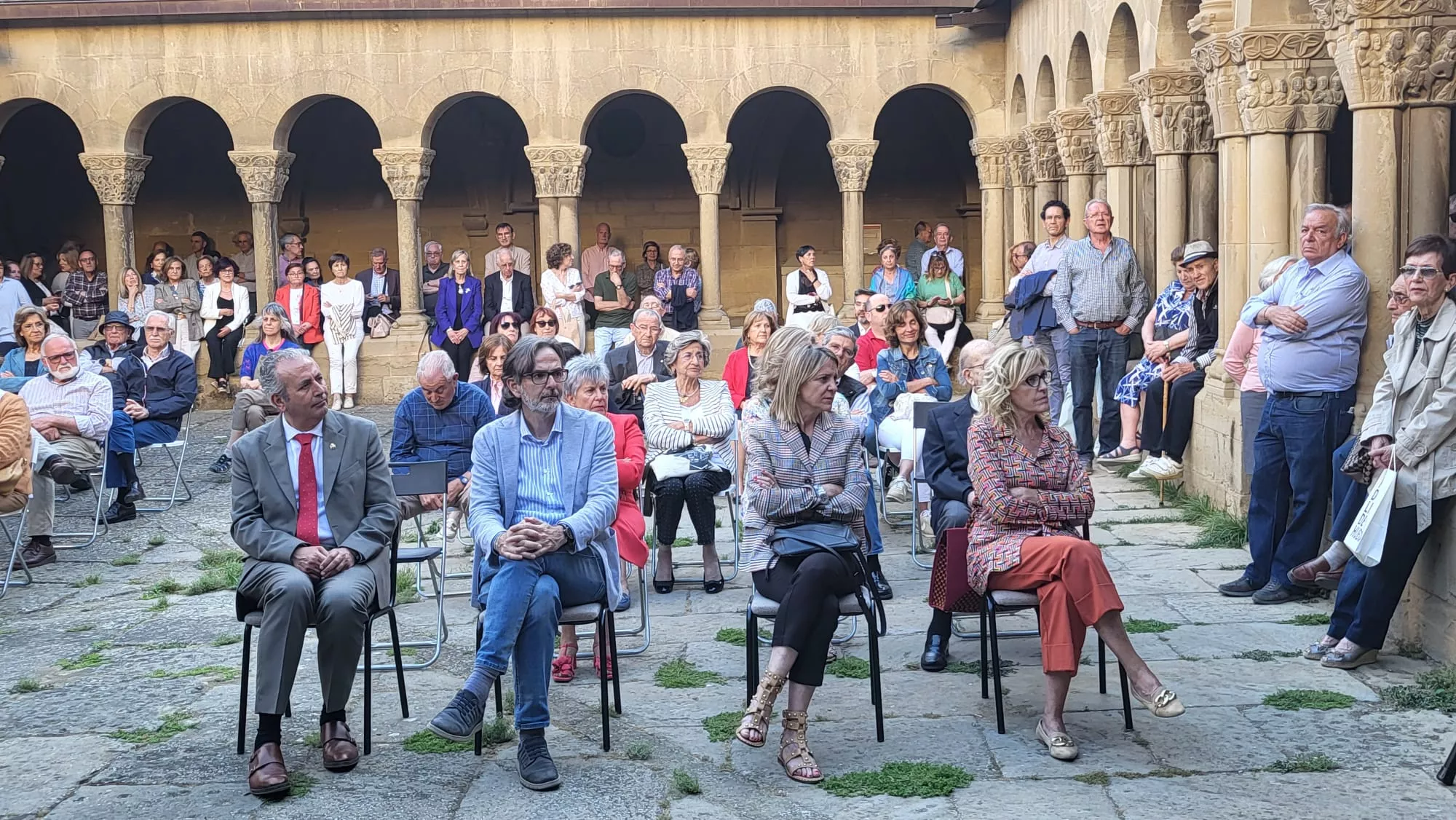 Homenaje a los Reyes Alfonso y Ramiro en San Pedro el Viejo