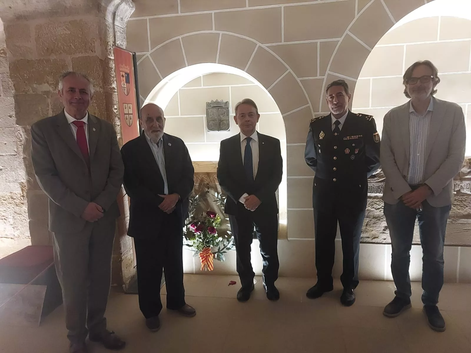 Homenaje a los Reyes Alfonso y Ramiro en San Pedro el Viejo