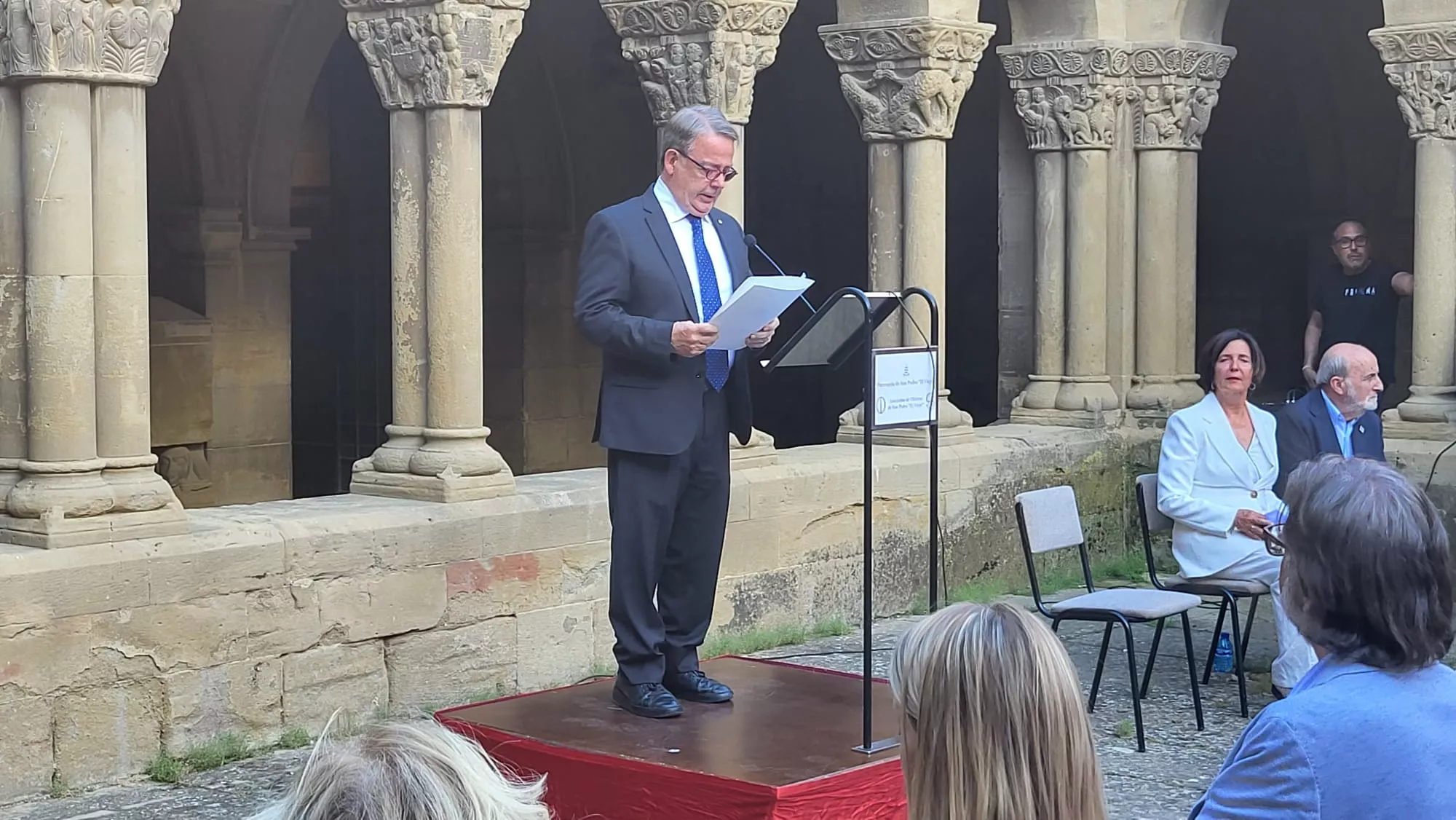 Homenaje a los Reyes Alfonso y Ramiro en San Pedro el Viejo
