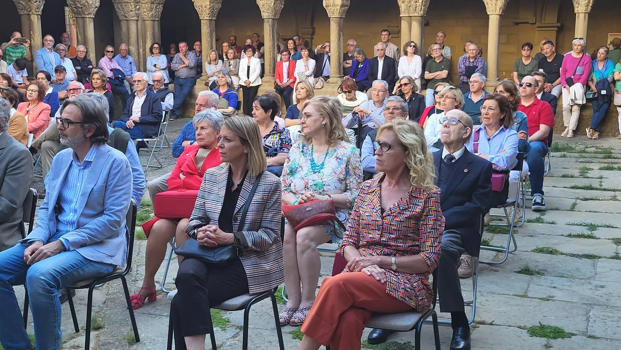 Homenaje a los Reyes Alfonso y Ramiro en San Pedro el Viejo