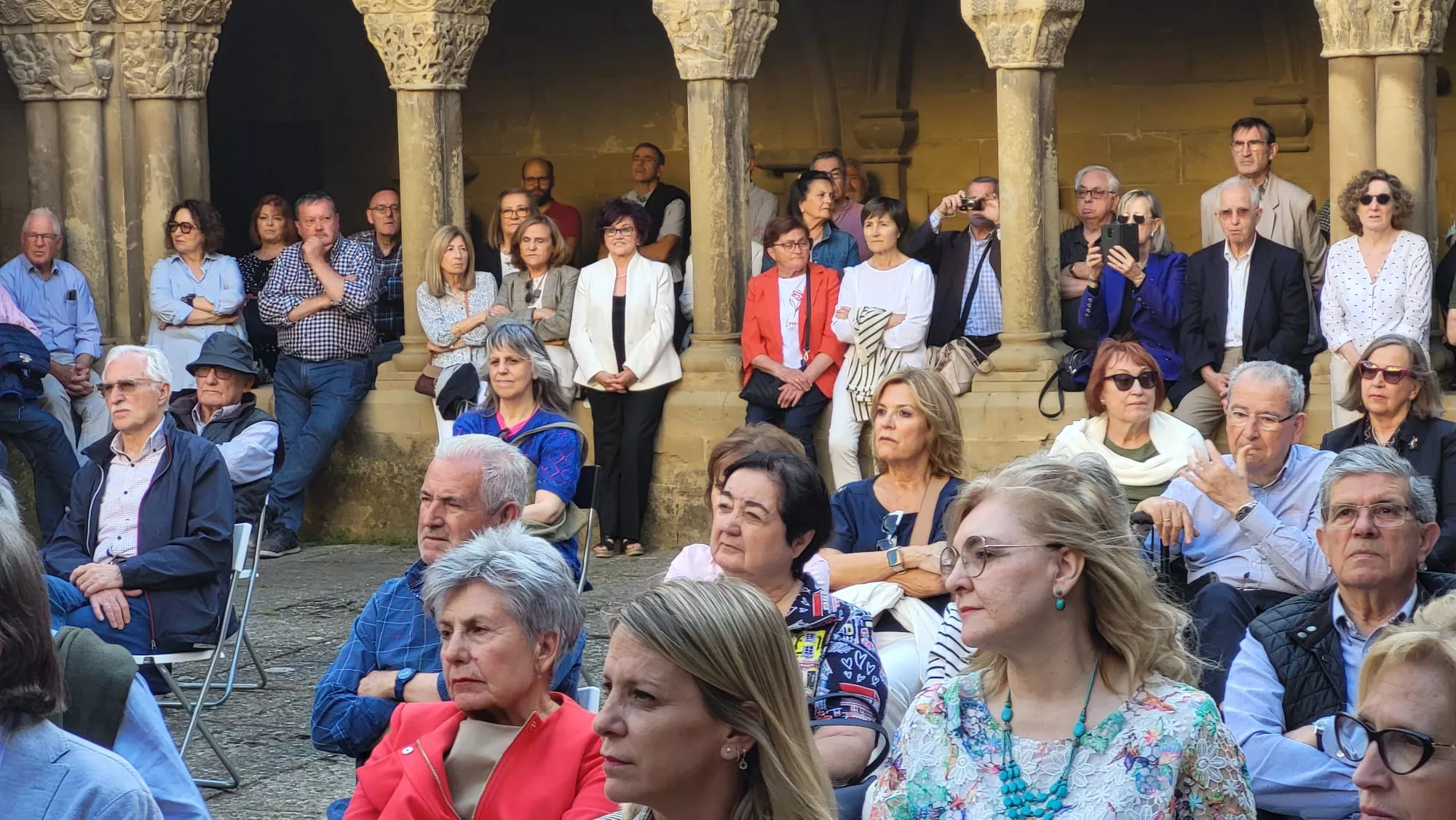 Homenaje a los Reyes Alfonso y Ramiro en San Pedro el Viejo