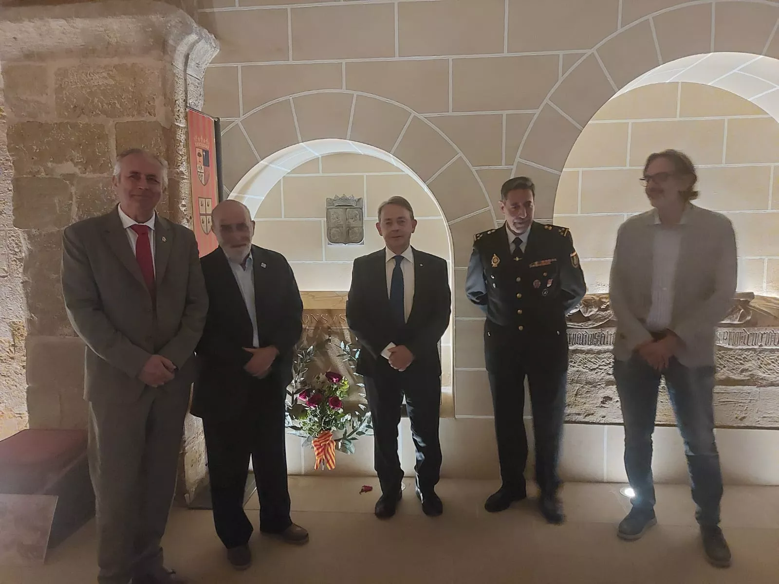 Homenaje a los Reyes Alfonso y Ramiro en San Pedro el Viejo