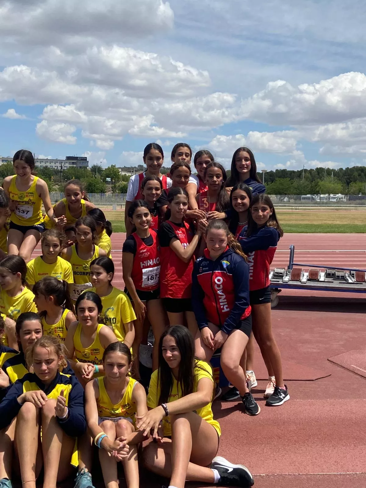 Hinaco, bronce femenino