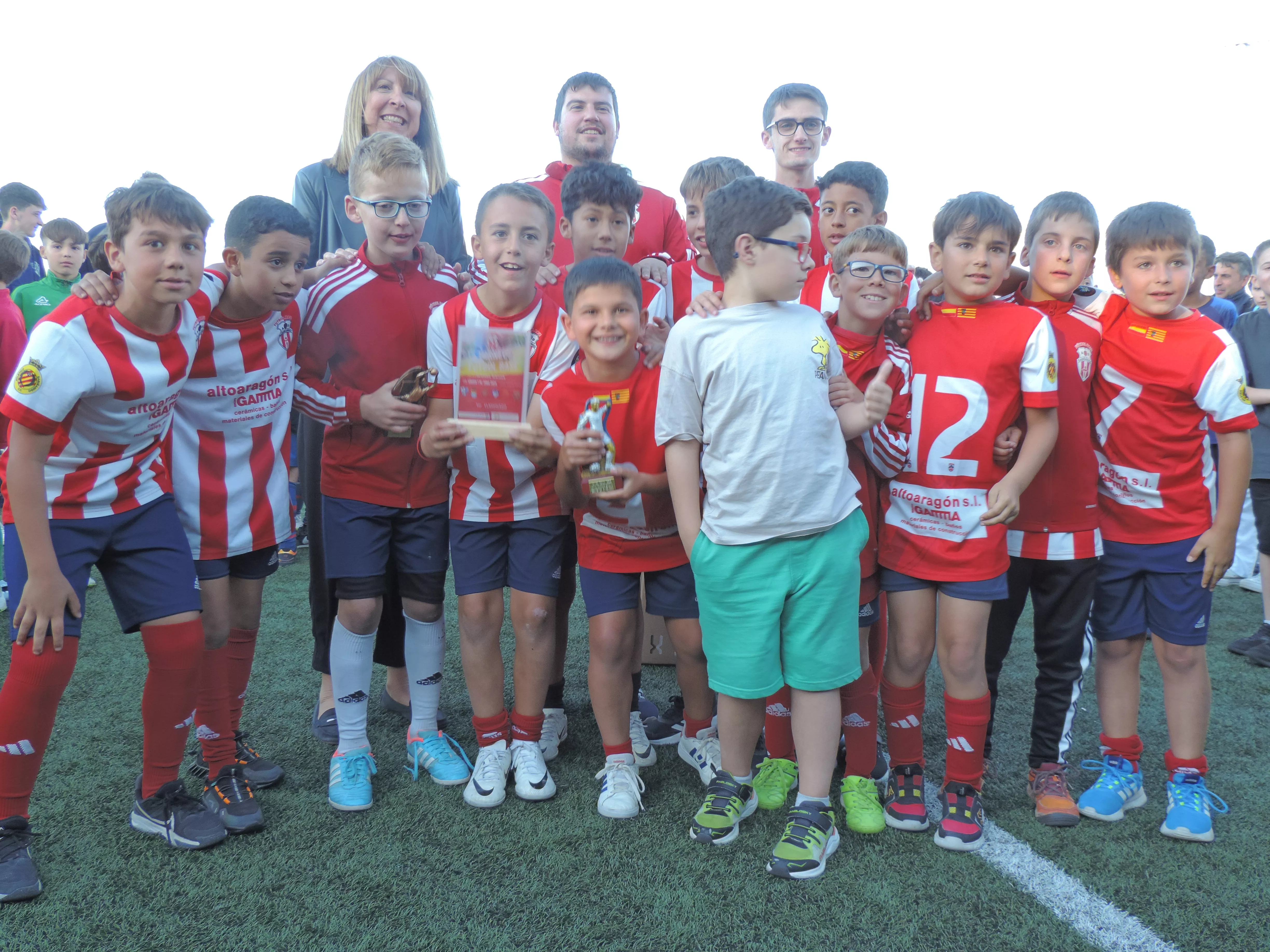 CAMPEON BENJAMIN, SABIÑÁNIGO.  Foto: Andrés Alcaraz.
