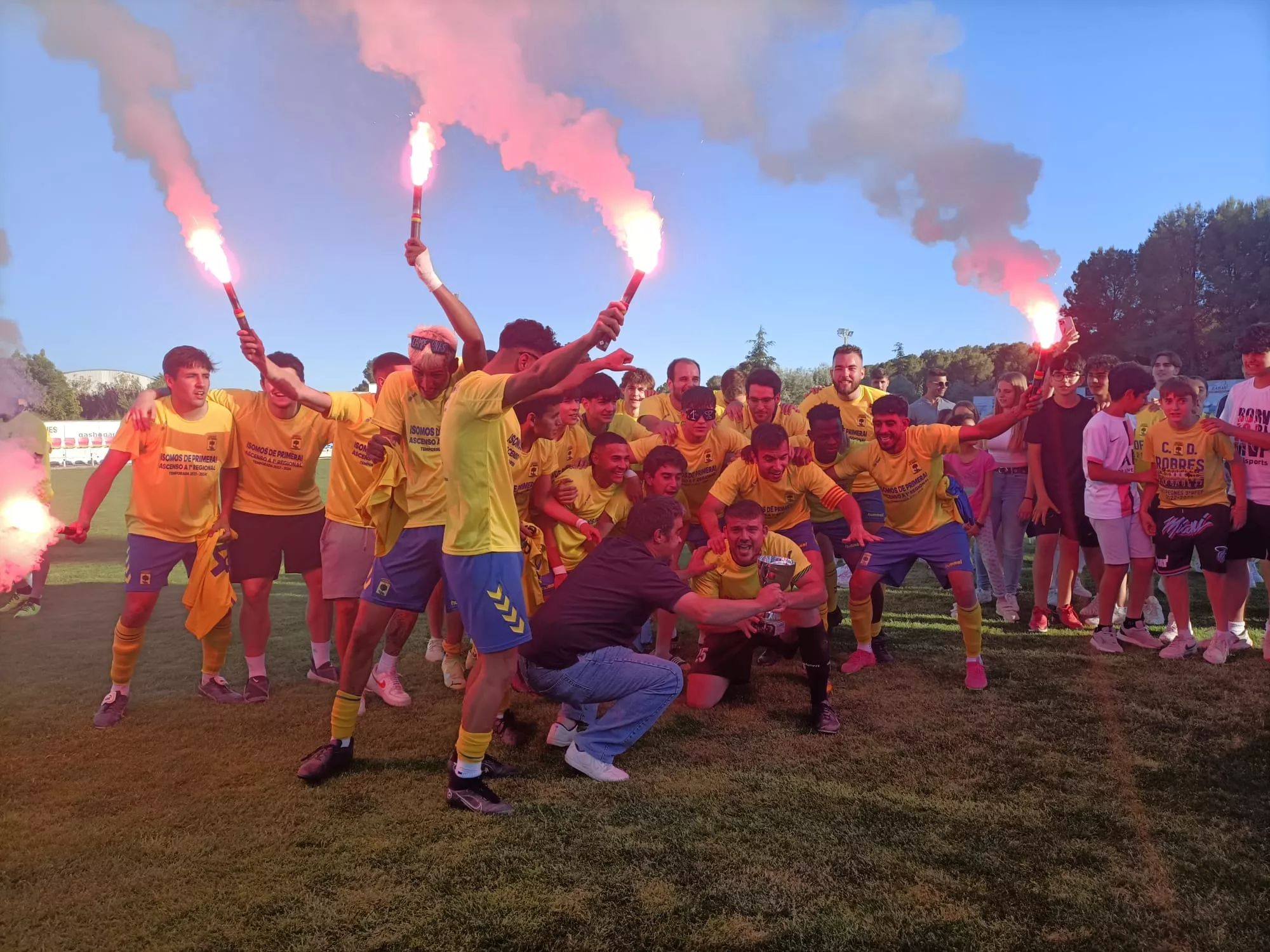 Un Robres B gigante asciende a Primera Regional (3-0)