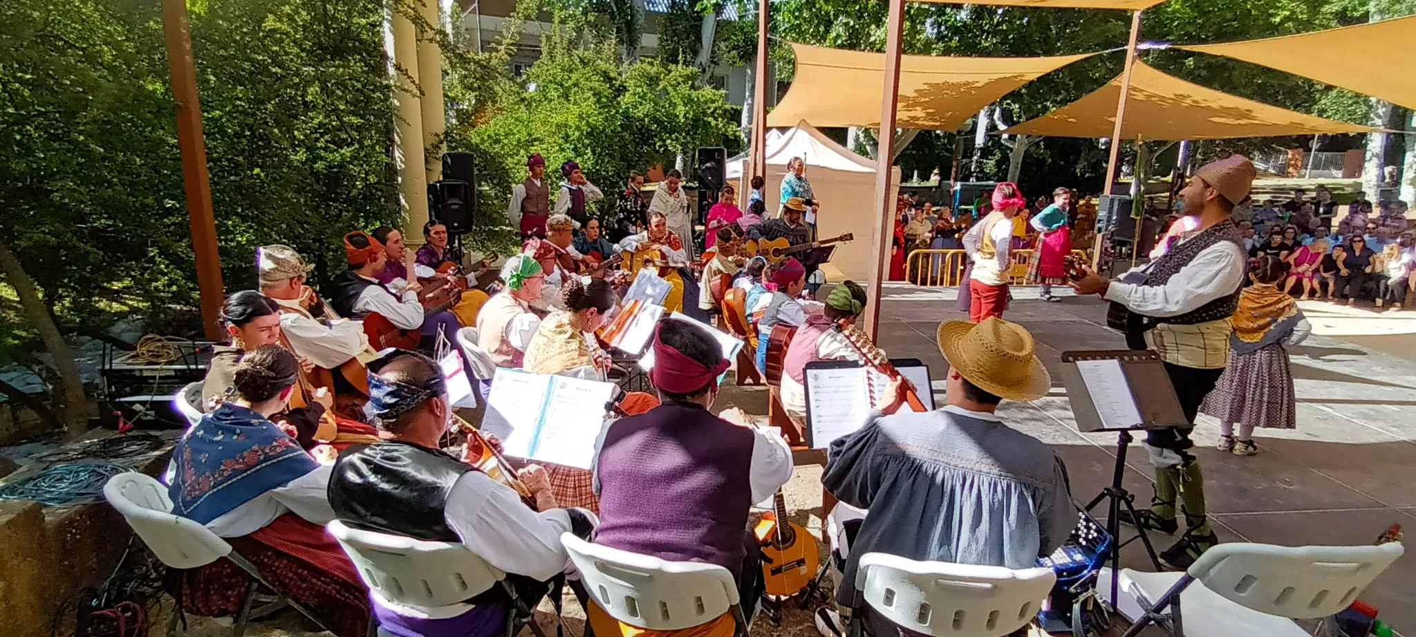 Agrupación Folklórica de Santa Cecilia en el Ciclo de Primavera 2024