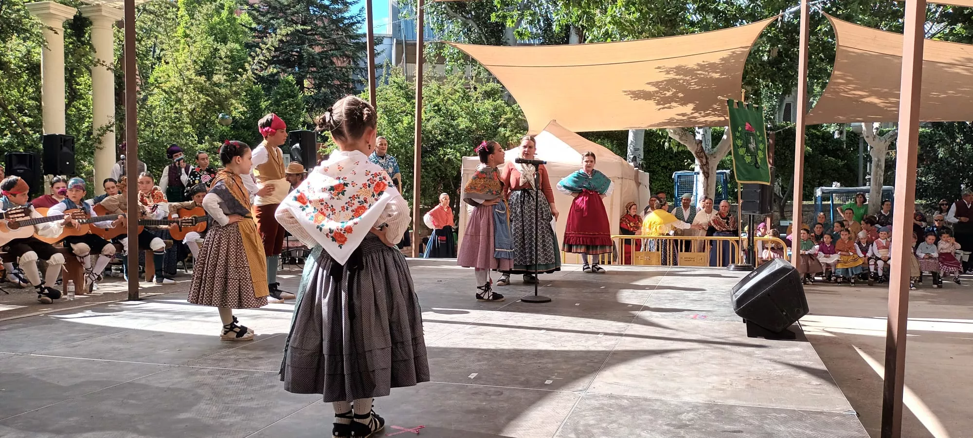 Agrupación Folklórica de Santa Cecilia en el Ciclo de Primavera 2024 