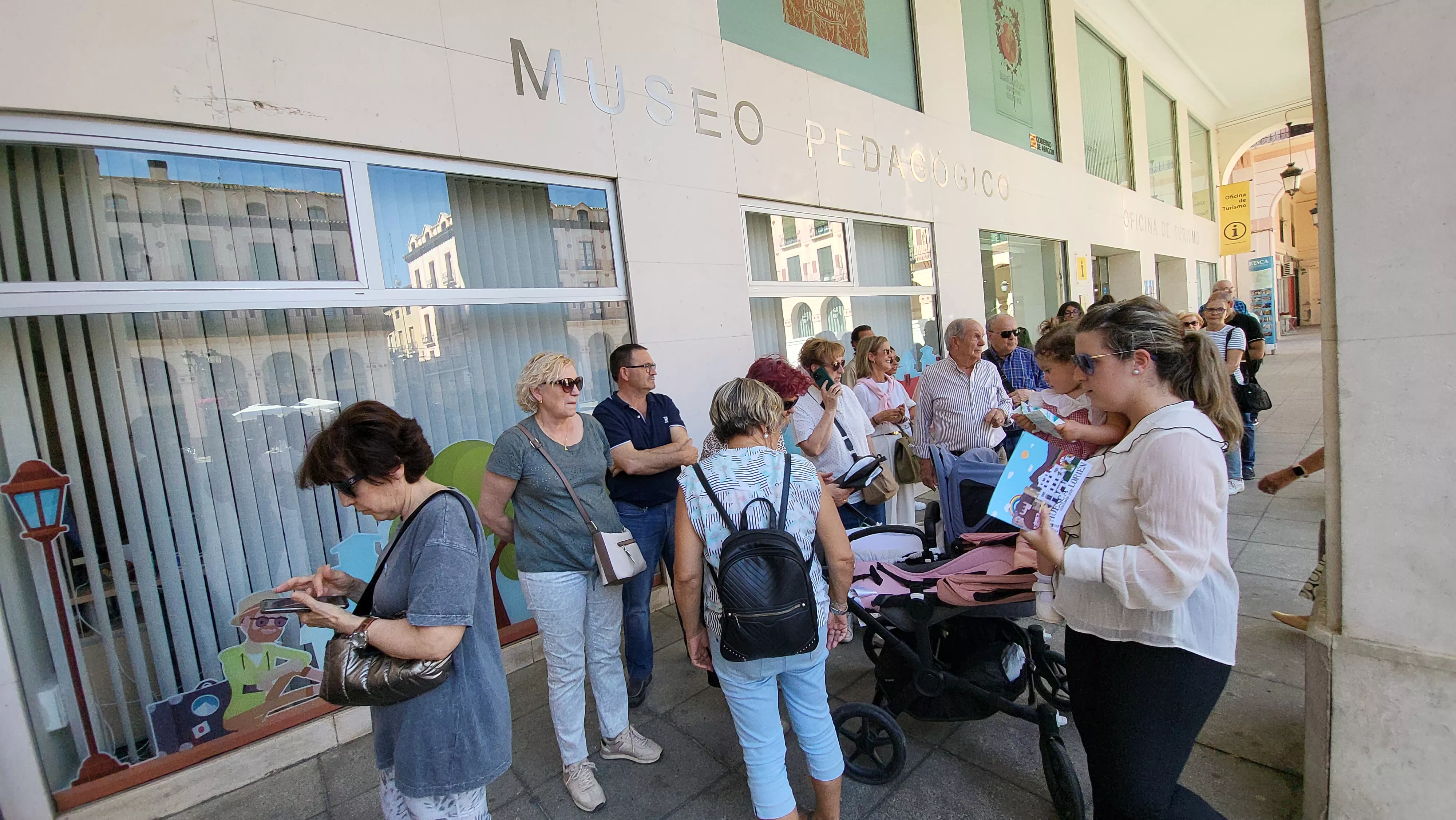  Sesión presencial de bonos impulsa en Huesca. Foto Mercedes Manterola