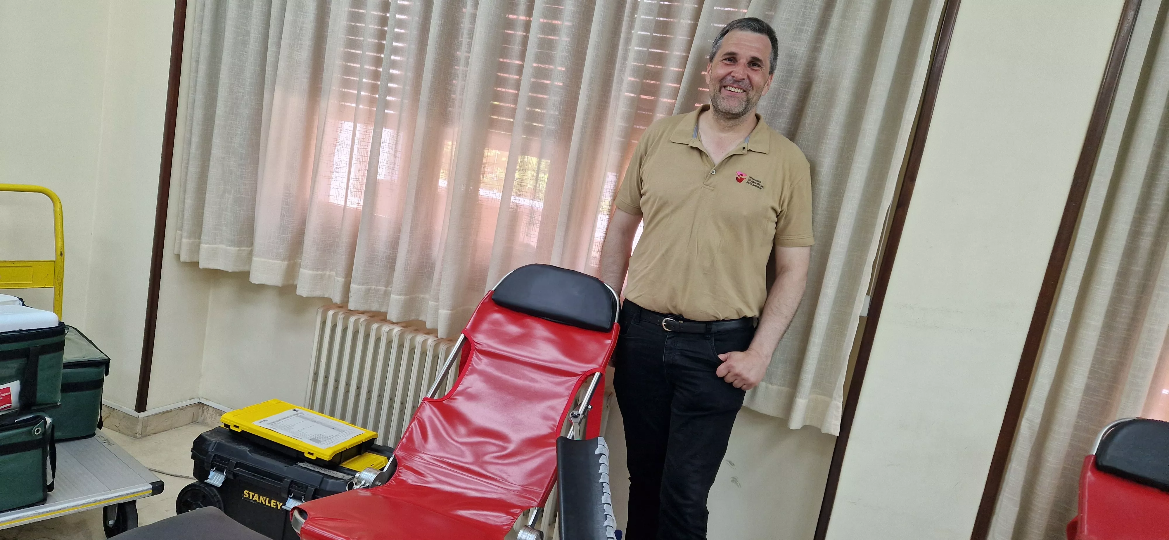 Giuseppe Bertinelli, en el Colegio de Médicos de Huesca, donde se han llevado a cabo donaciones de sangre. Foto Myriam Martínez