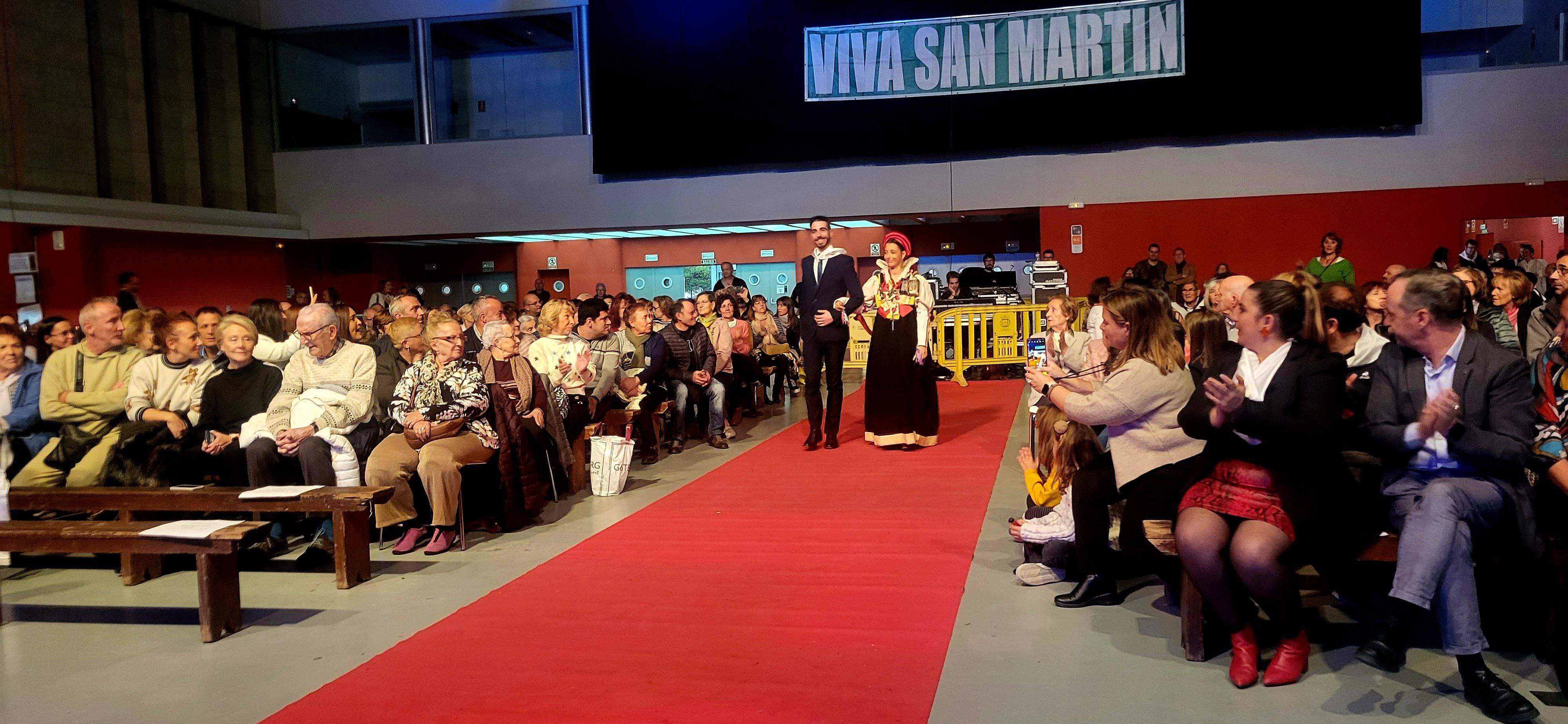 Presentación de las mairalesas del barrio de San Martín de Huesca 2022. Foto Myriam Martínez 