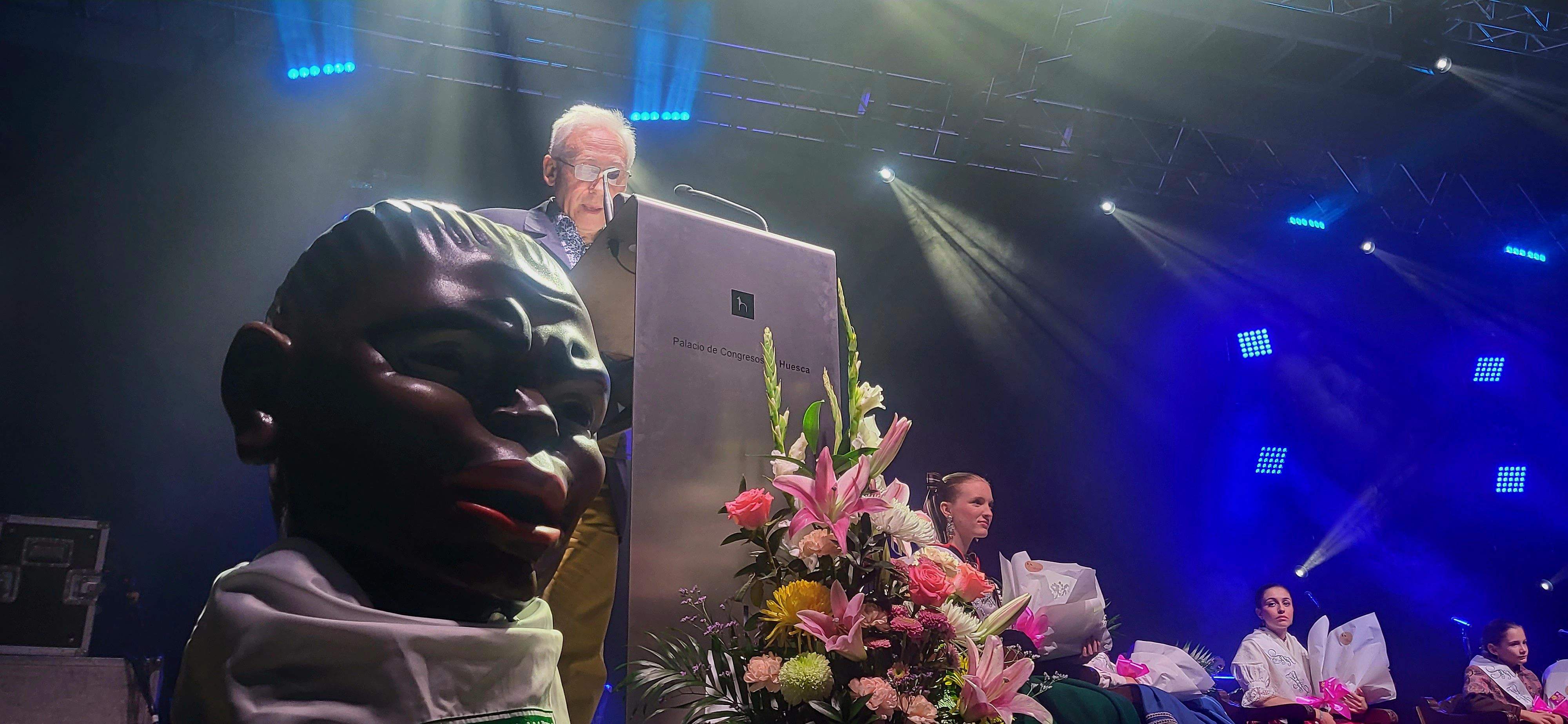 Presentación de las mairalesas del barrio de San Martín de Huesca 2022. Foto Myriam Martínez 