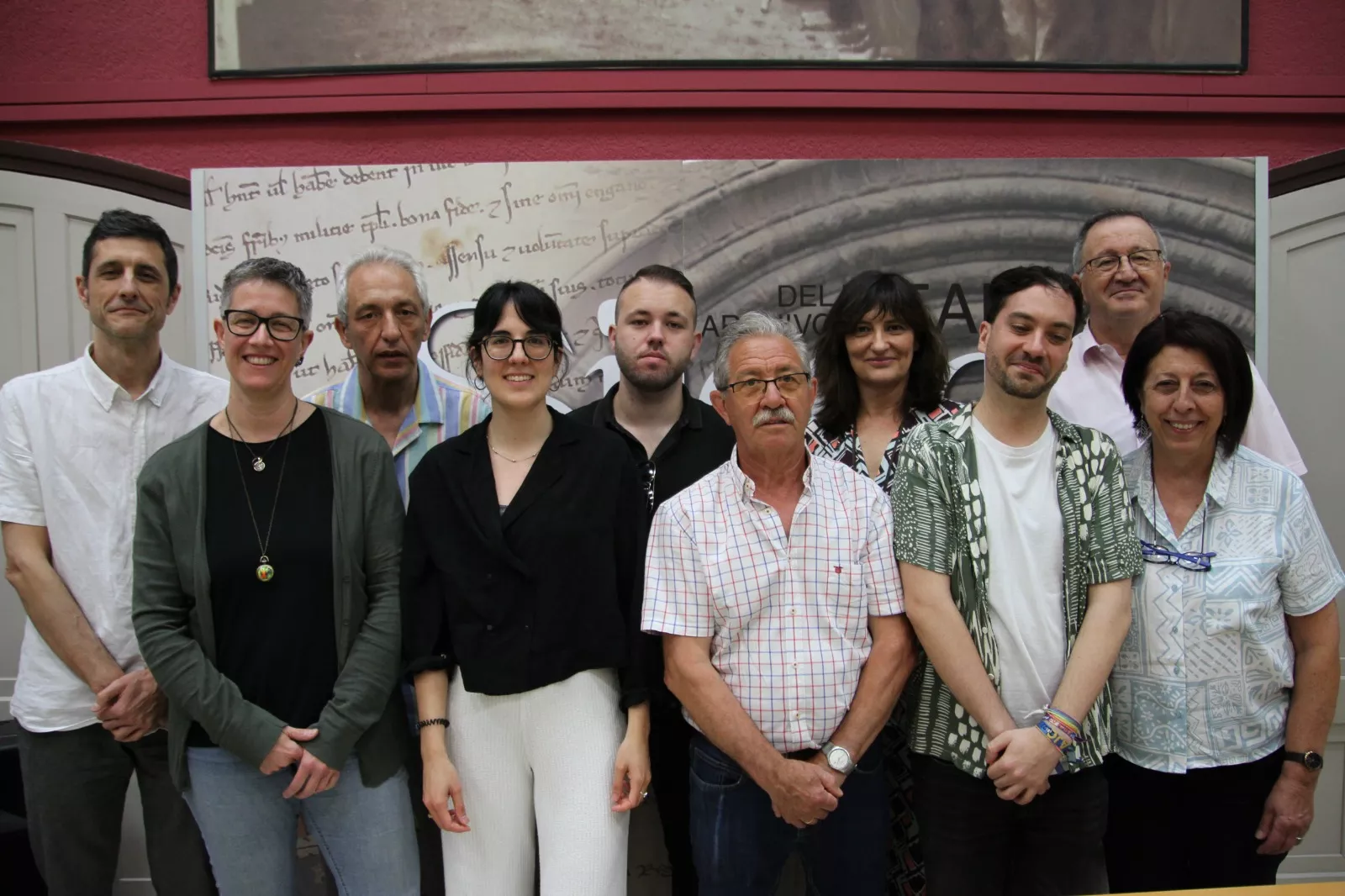 Acto central del Día de los Archivos en Huesca, con Sijena como telón de fondo. Foto Carlos Neofato