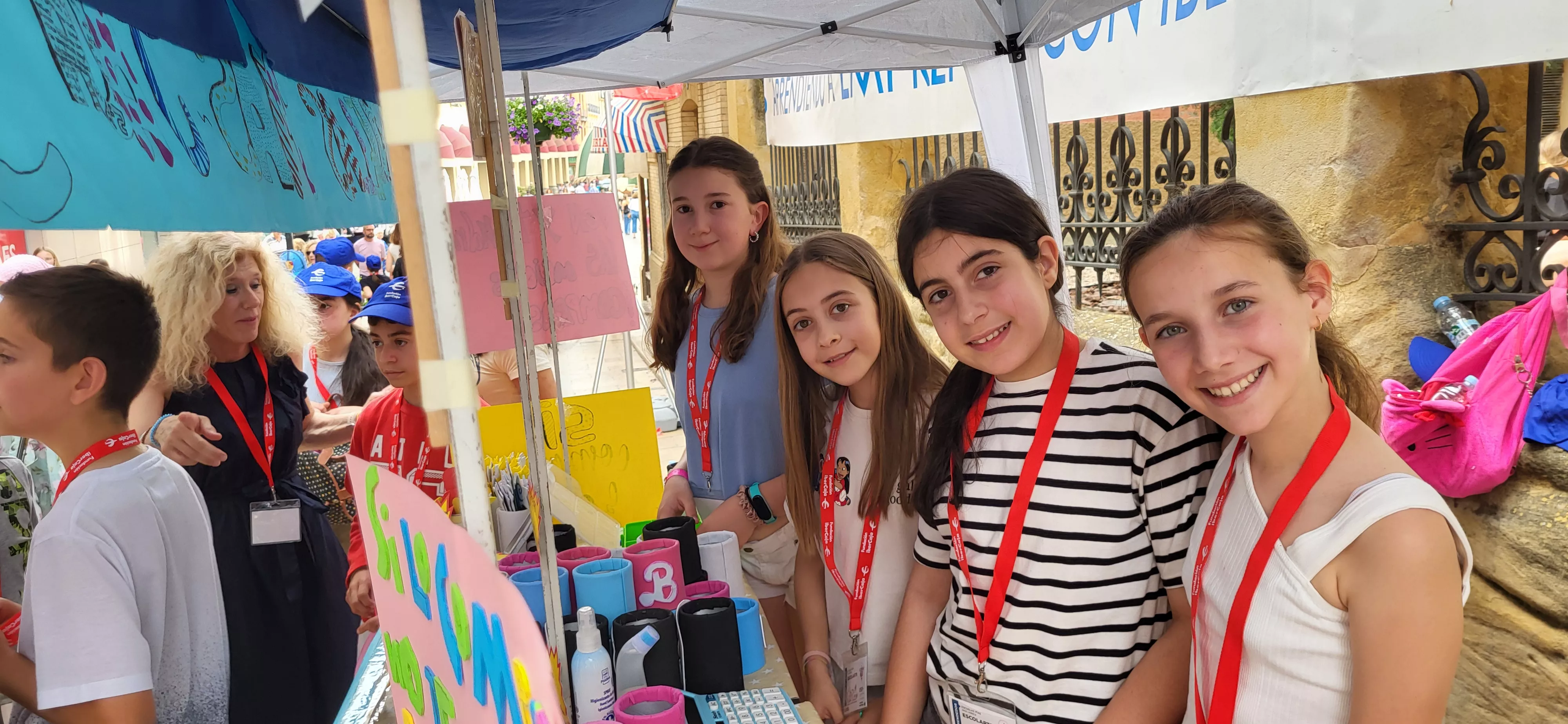 Mercado de Cooperativas Escolares en el centro Fundación Ibercaja de Huesca. Foto Mercedes Manterola