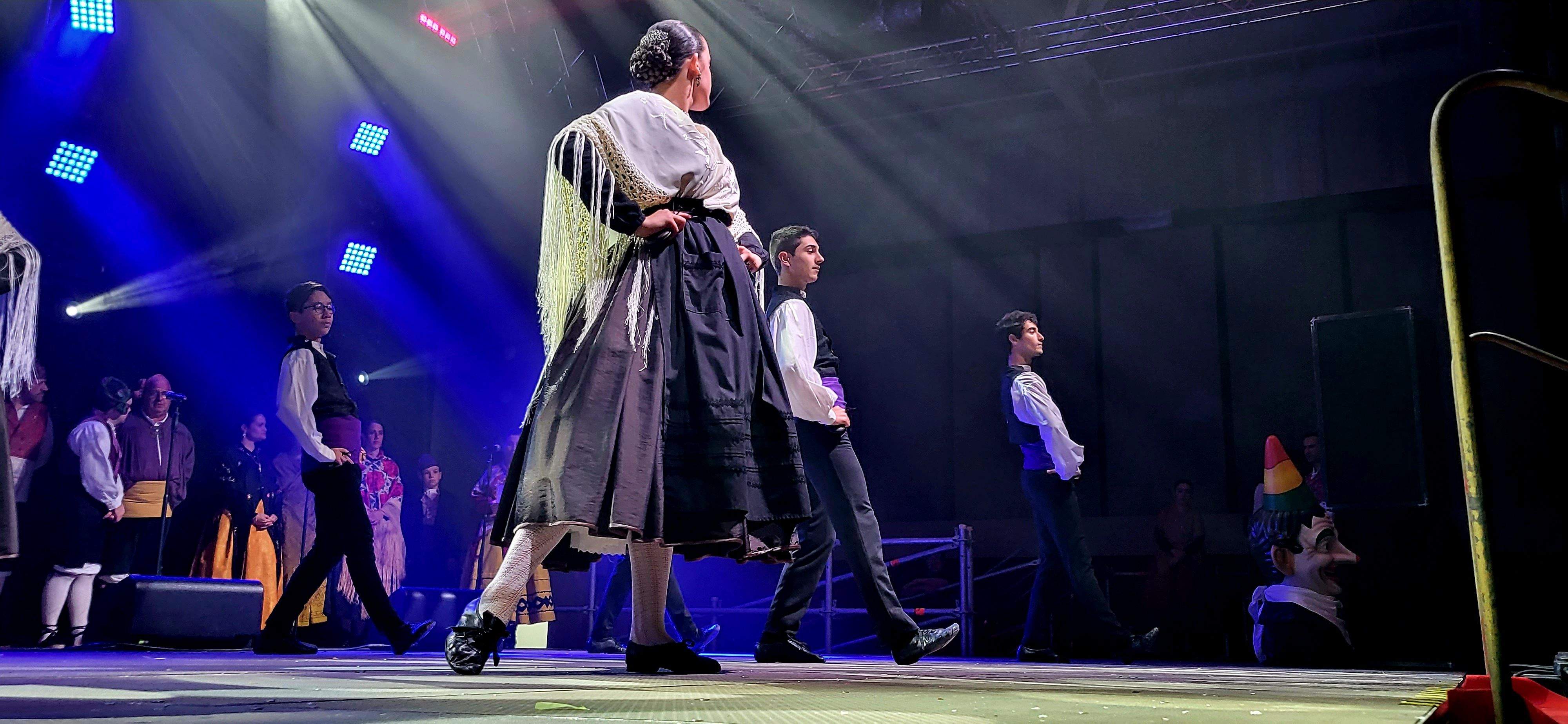 Presentación de las mairalesas del barrio de San Martín de Huesca 2022. Foto Myriam Martínez 