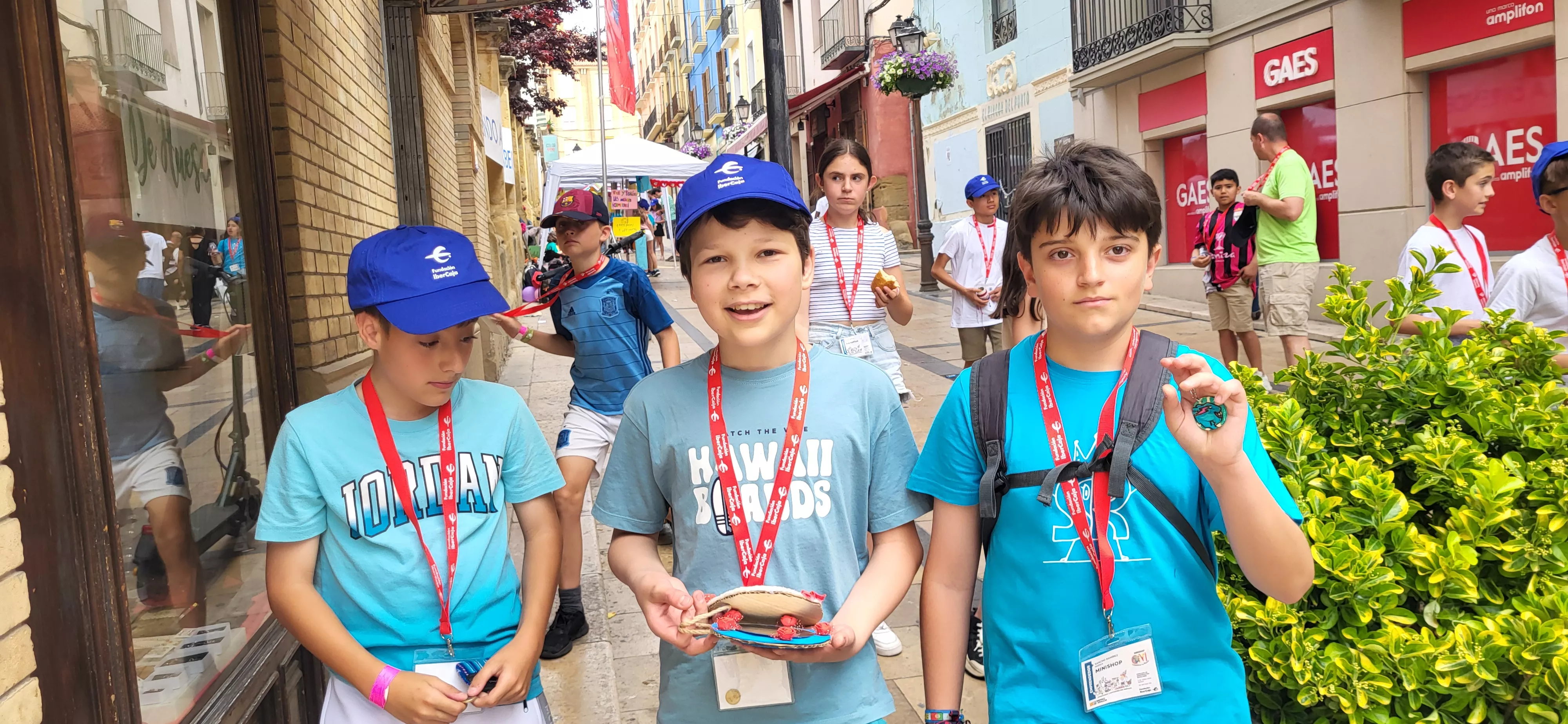 Mercado de Cooperativas Escolares en el centro Fundación Ibercaja de Huesca. Foto Mercedes Manterola