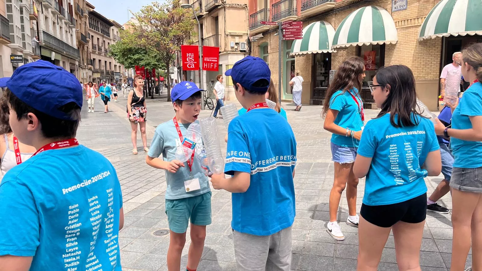 Mercado de Cooperativas Escolares en el centro Fundación Ibercaja de Huesca. Foto Mercedes Manterola