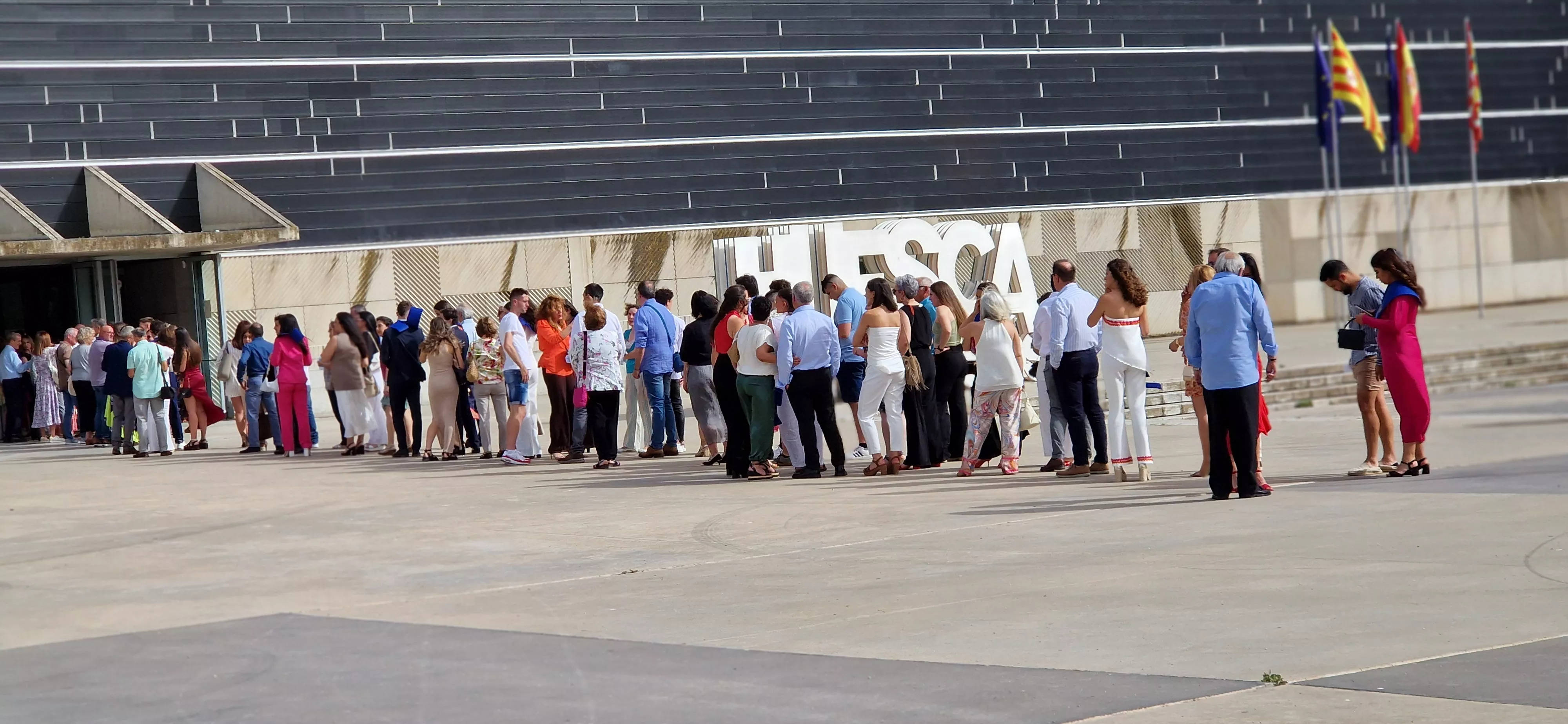 Fiesta de fin de curso de la nueva promoción de educadores y educadoras de Huesca. Foto Myriam Martínez