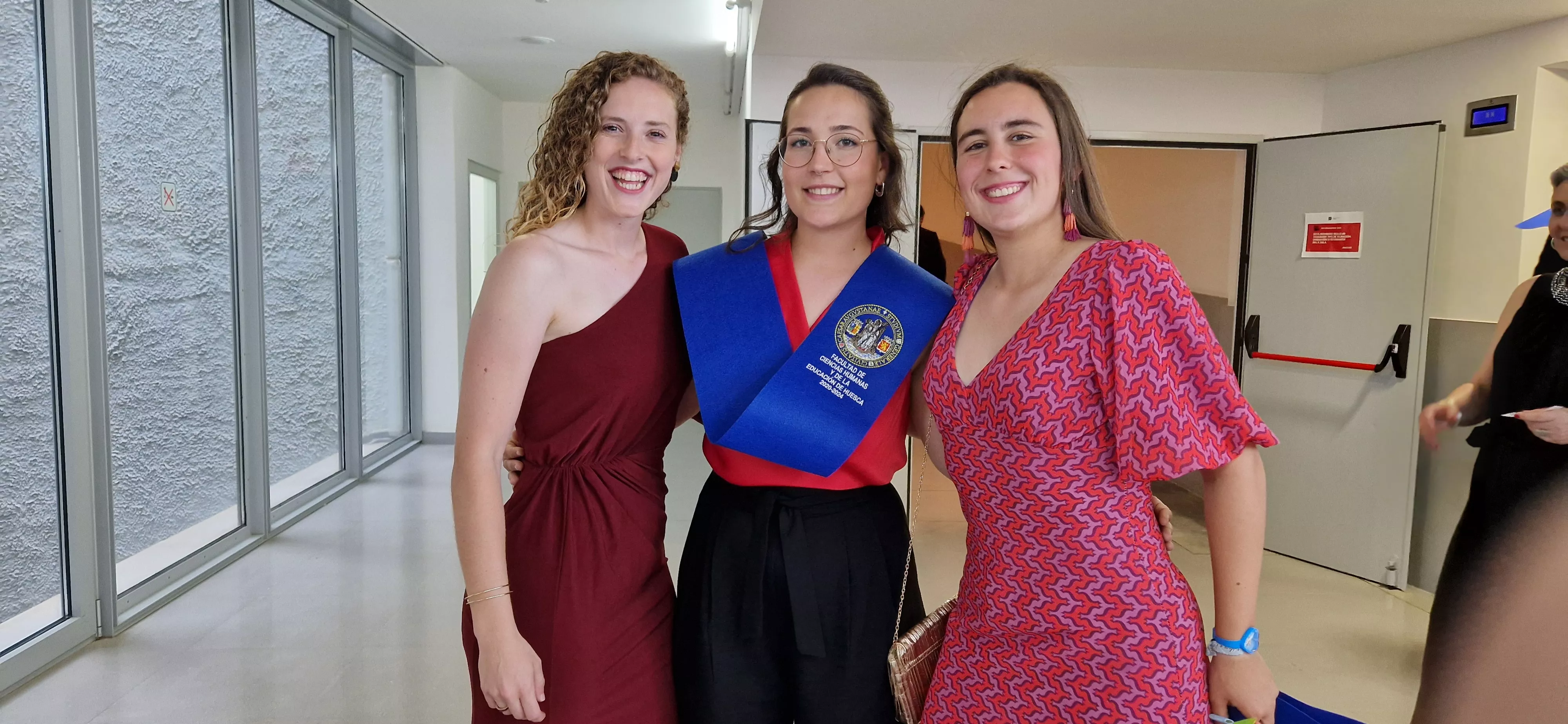 Fiesta de fin de curso de la nueva promoción de educadores y educadoras de Huesca. Foto Myriam Martínez