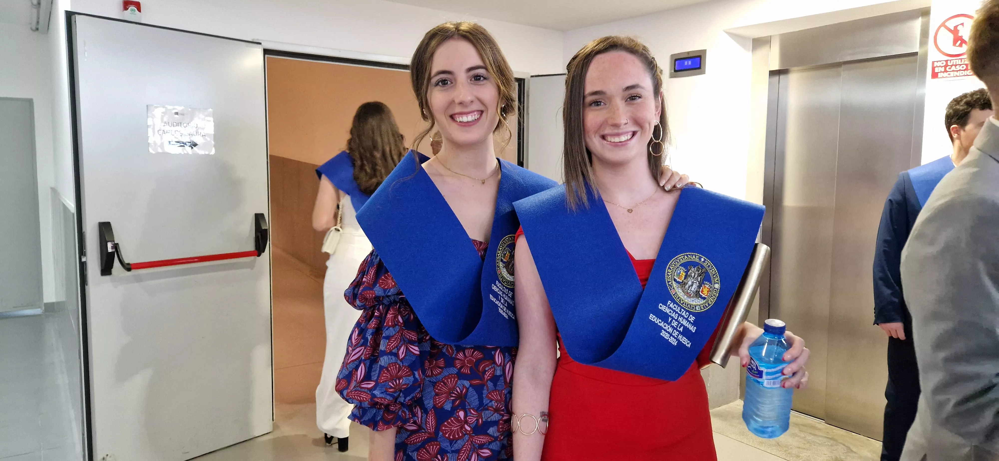 Fiesta de fin de curso de la nueva promoción de educadores y educadoras de Huesca. Foto Myriam Martínez