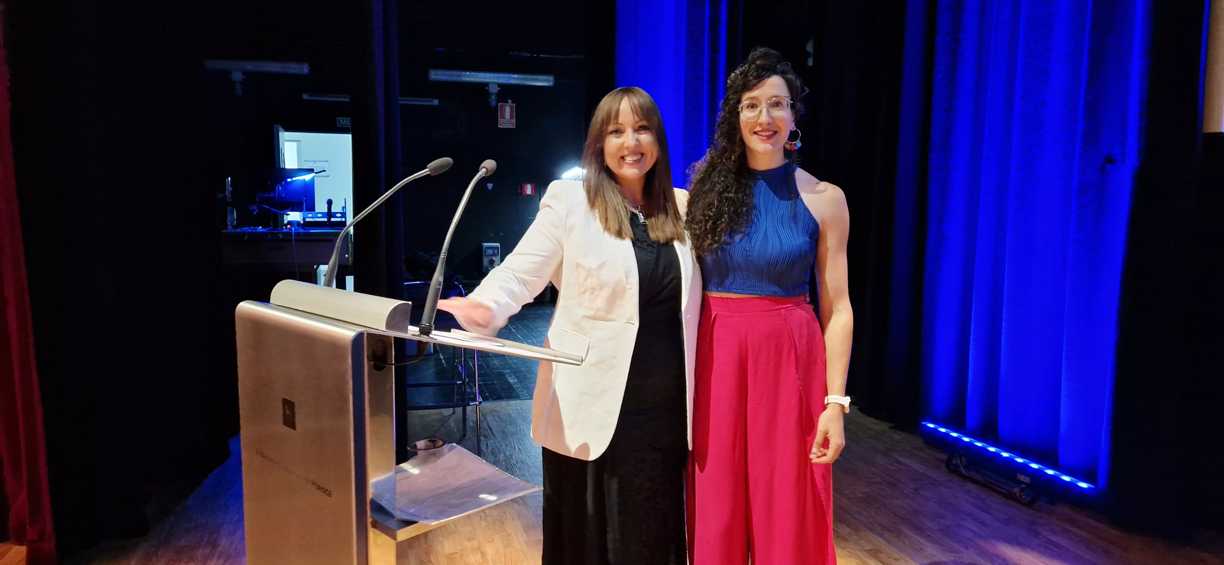 Fiesta de fin de curso de la nueva promoción de educadores y educadoras de Huesca. Foto Myriam Martínez