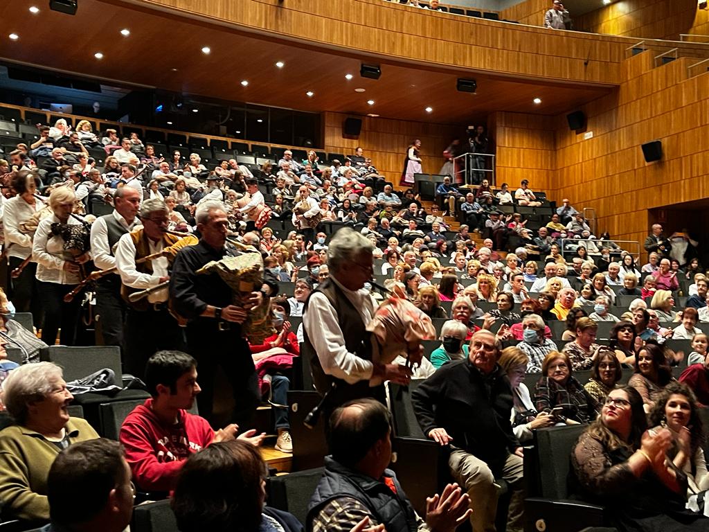 Gala de la Escuela de Folklore y Música de Huesca