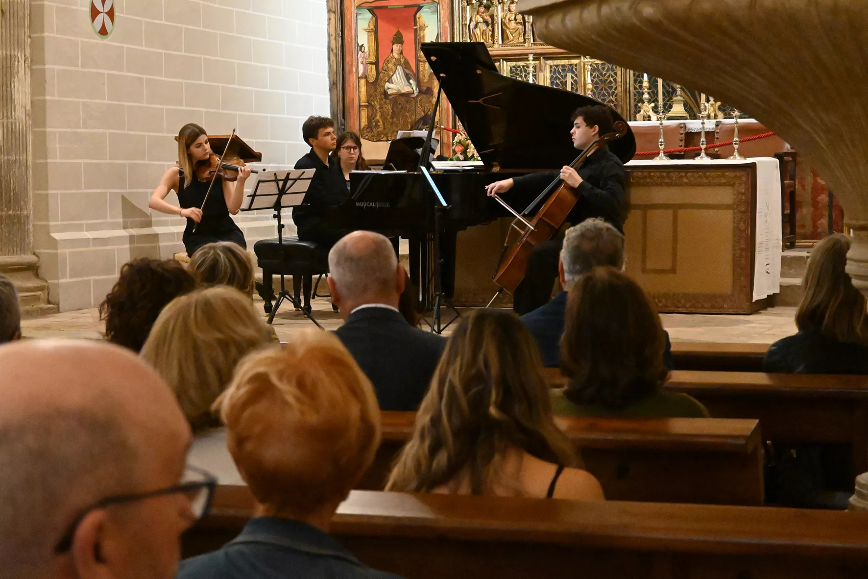Concierto de Música cercana en la Colegiata de Bolea. Foto Carlos Jalle