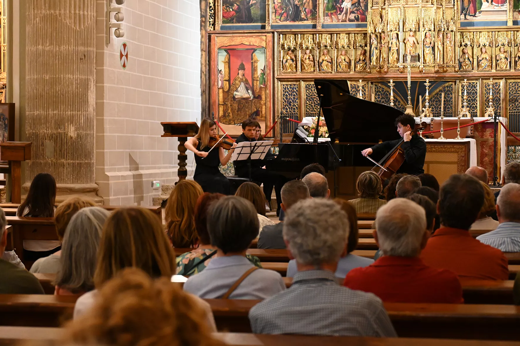 Concierto de Música cercana en la Colegiata de Bolea. Foto Carlos Jalle