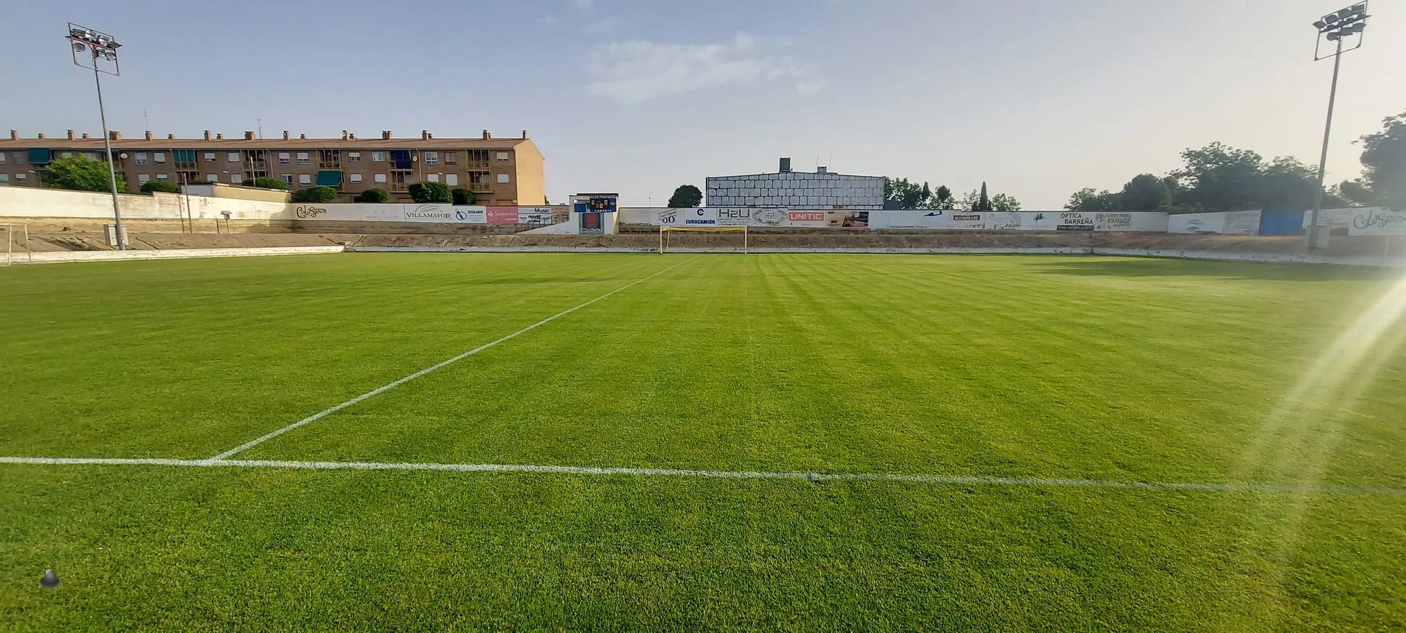 Césped de La Corona en perfectas condiciones.