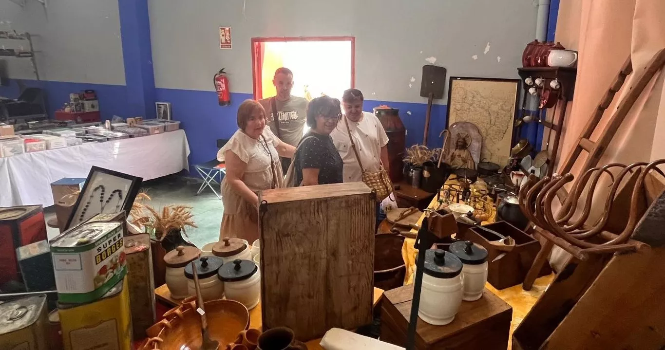 Feria de Antigüedades de Chimillas. Foto Mercedes Manterola