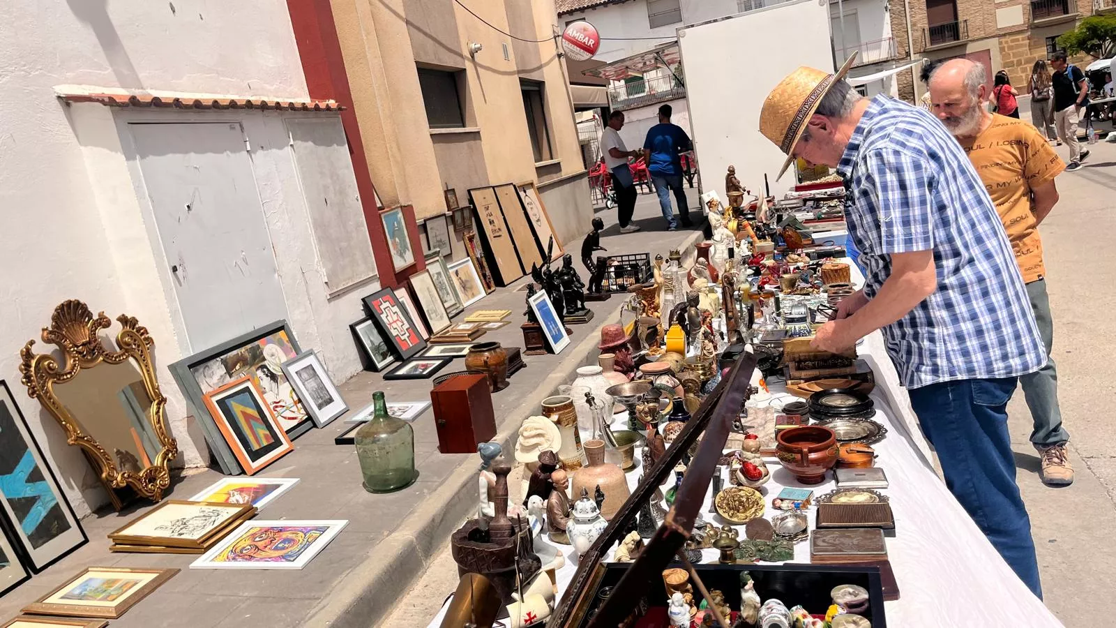 Feria de Antigüedades de Chimillas. Foto Mercedes Manterola
