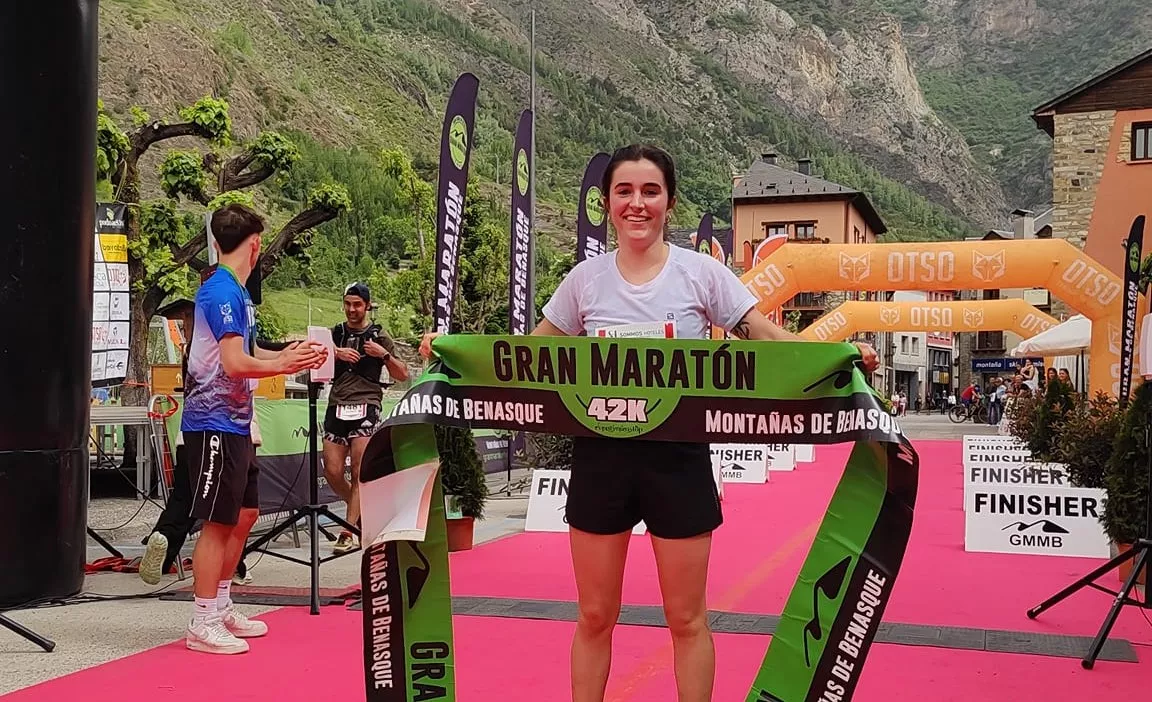 1a clasificada 19k #GMMB 2024 dorsal 1379 Nagore Bengoetxea Butron con tiempo 2:07:08:17