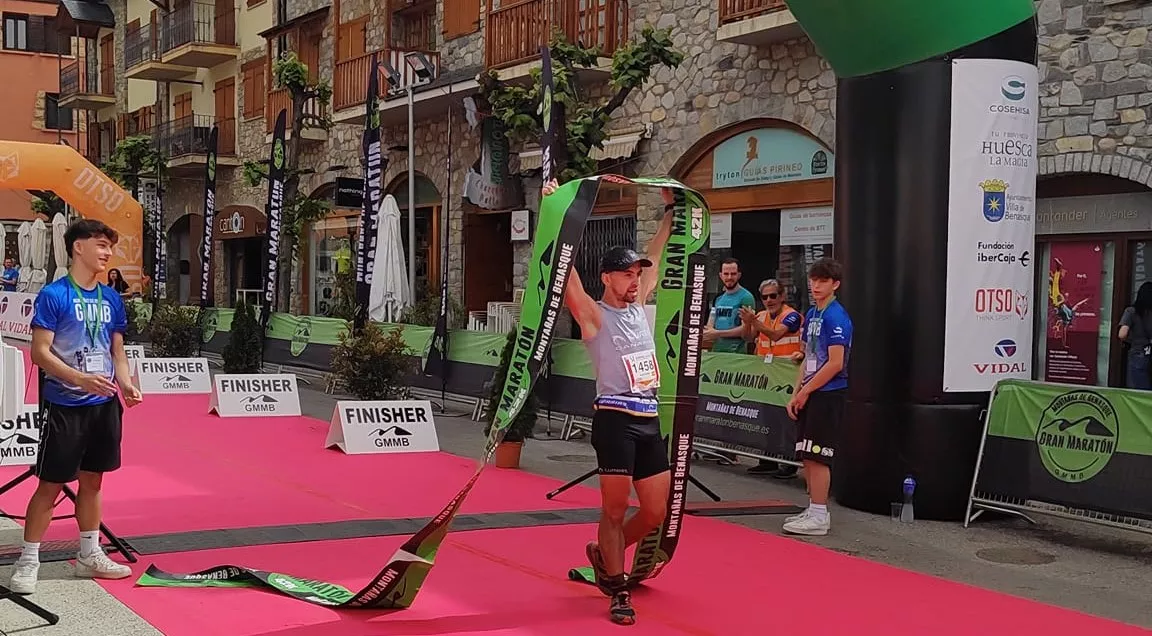 1° 19k #GMMB  dorsal 1458 Alexanderr Glez. Morales con tiempo 1.33.51.55