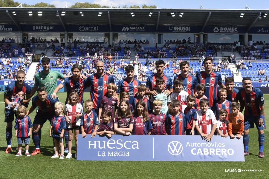 El once del Huesca ante el Levante. Las batallitas del carca