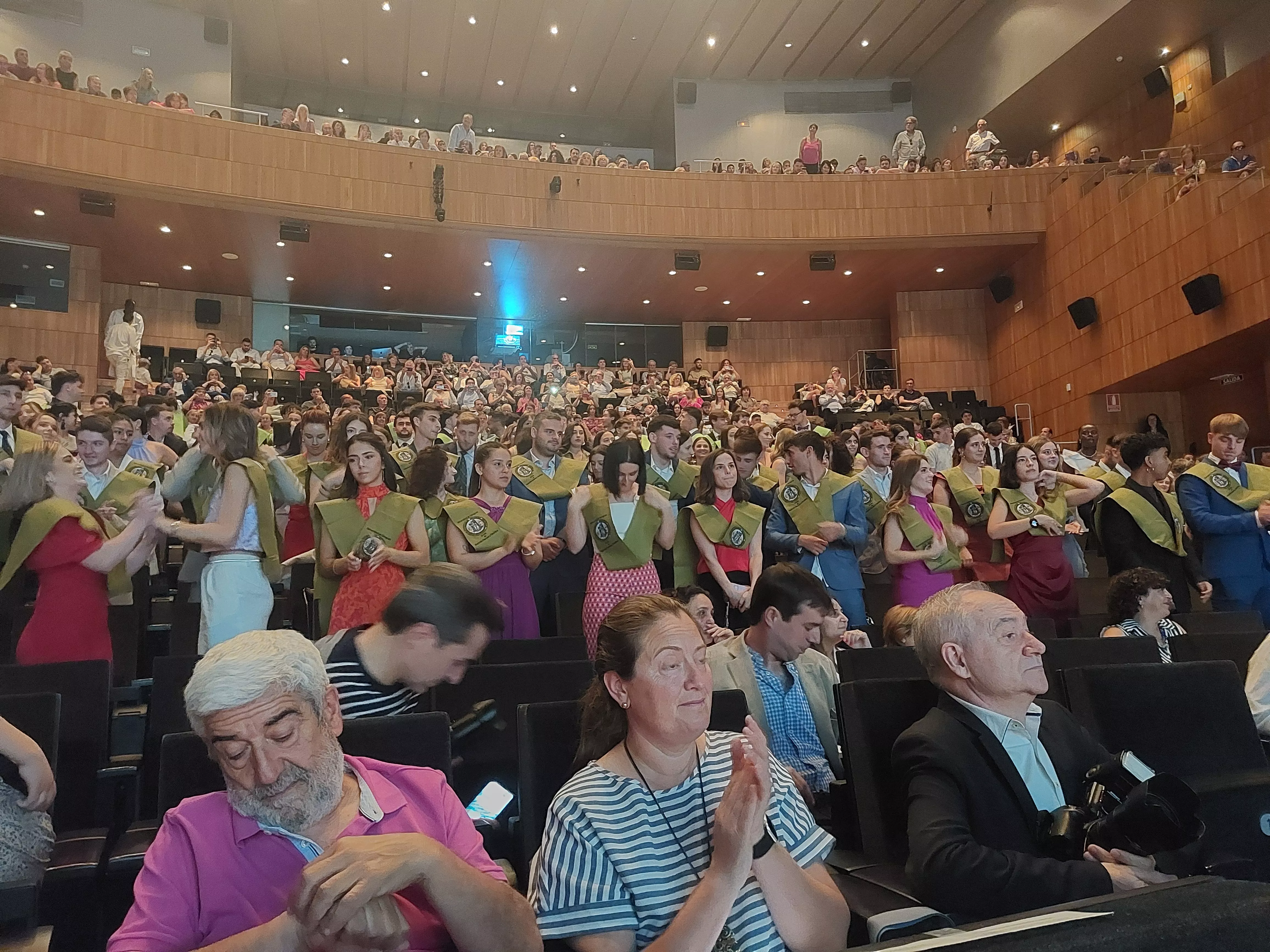 Graduación de los estudios de la Facultad de Ciencias de la Salud y del Deporte. Foto Javier García Antón