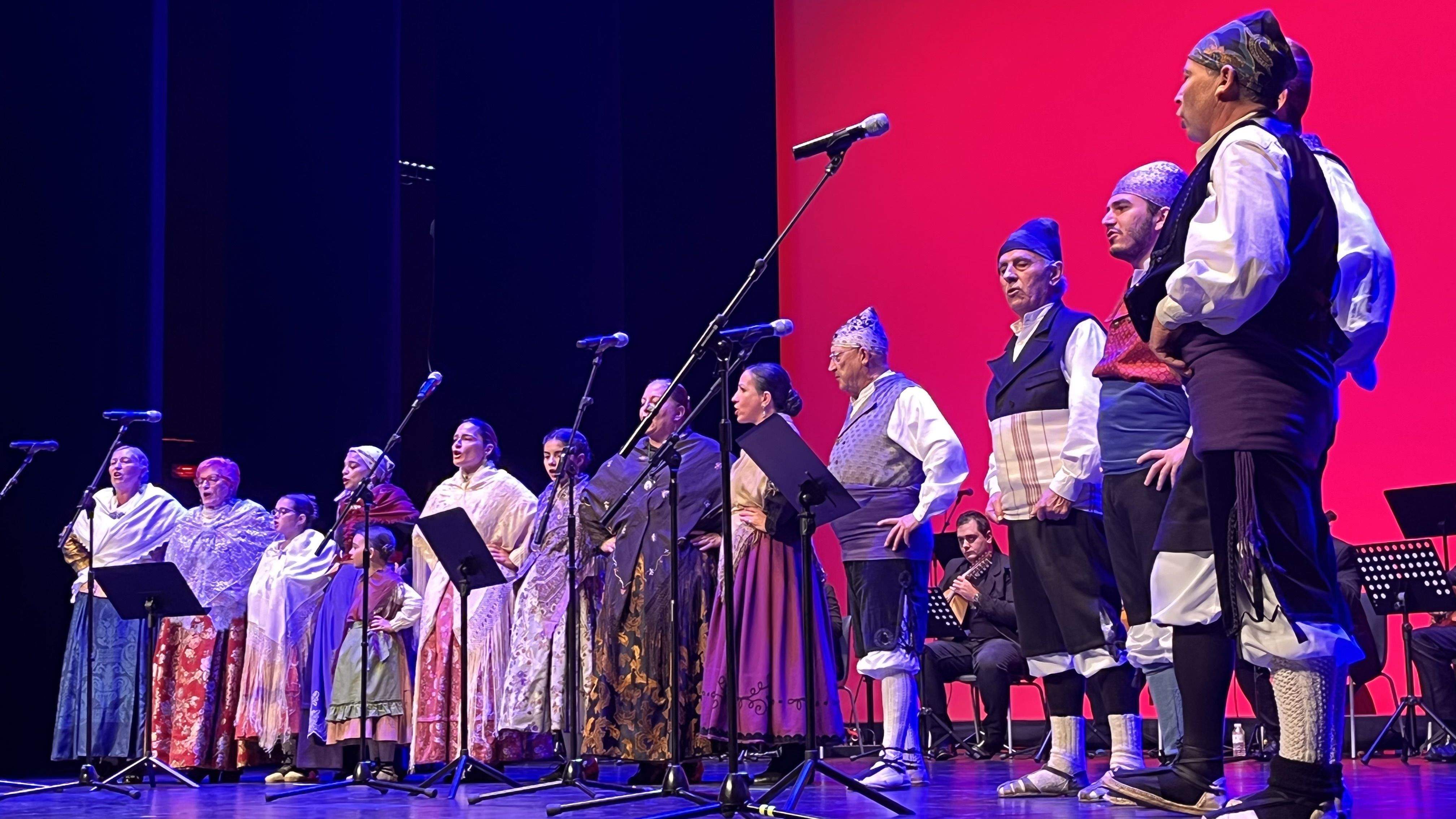 Gala de la Escuela de Folklore y Música de Huesca