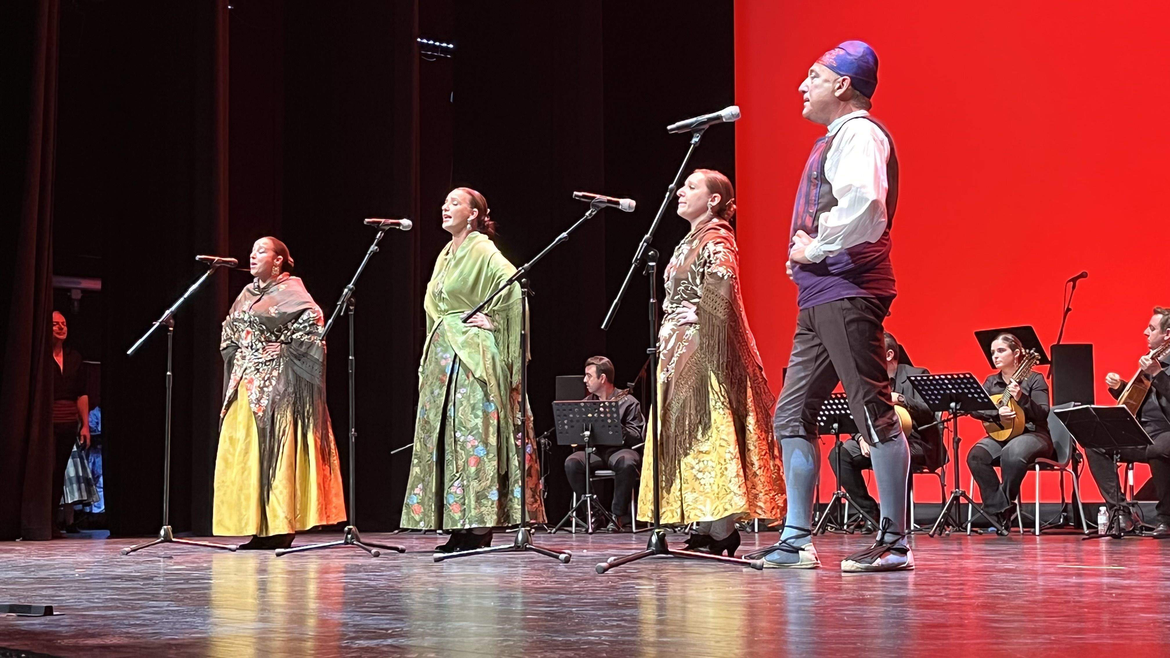 Gala de la Escuela de Folklore y Música de Huesca