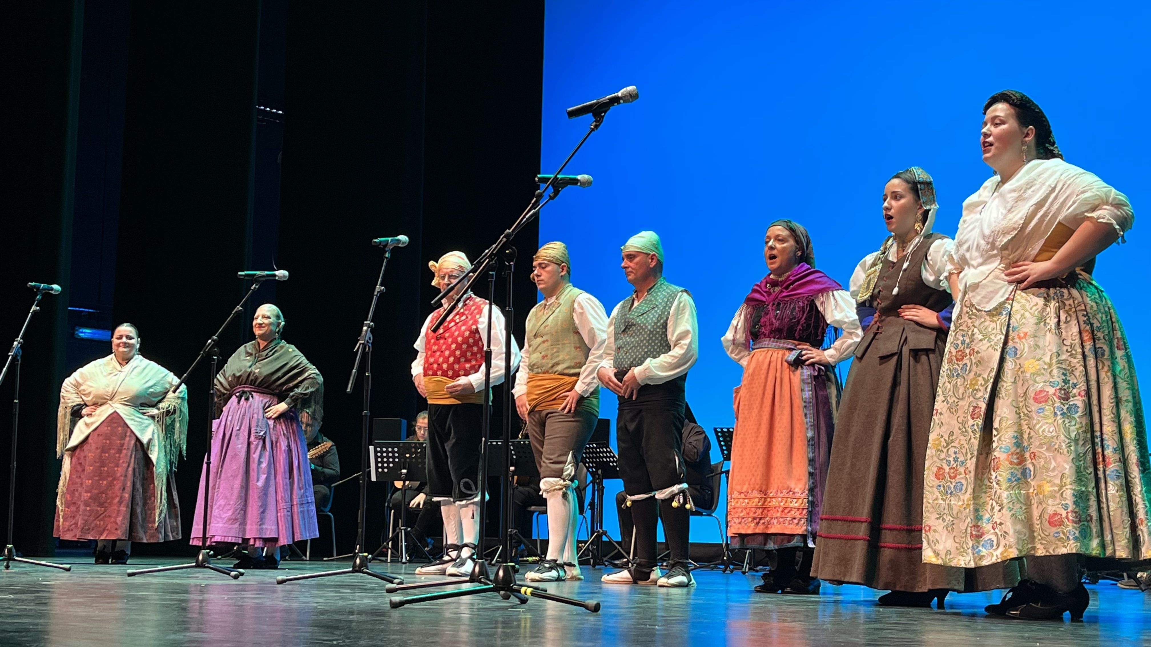 Gala de la Escuela de Folklore y Música de Huesca