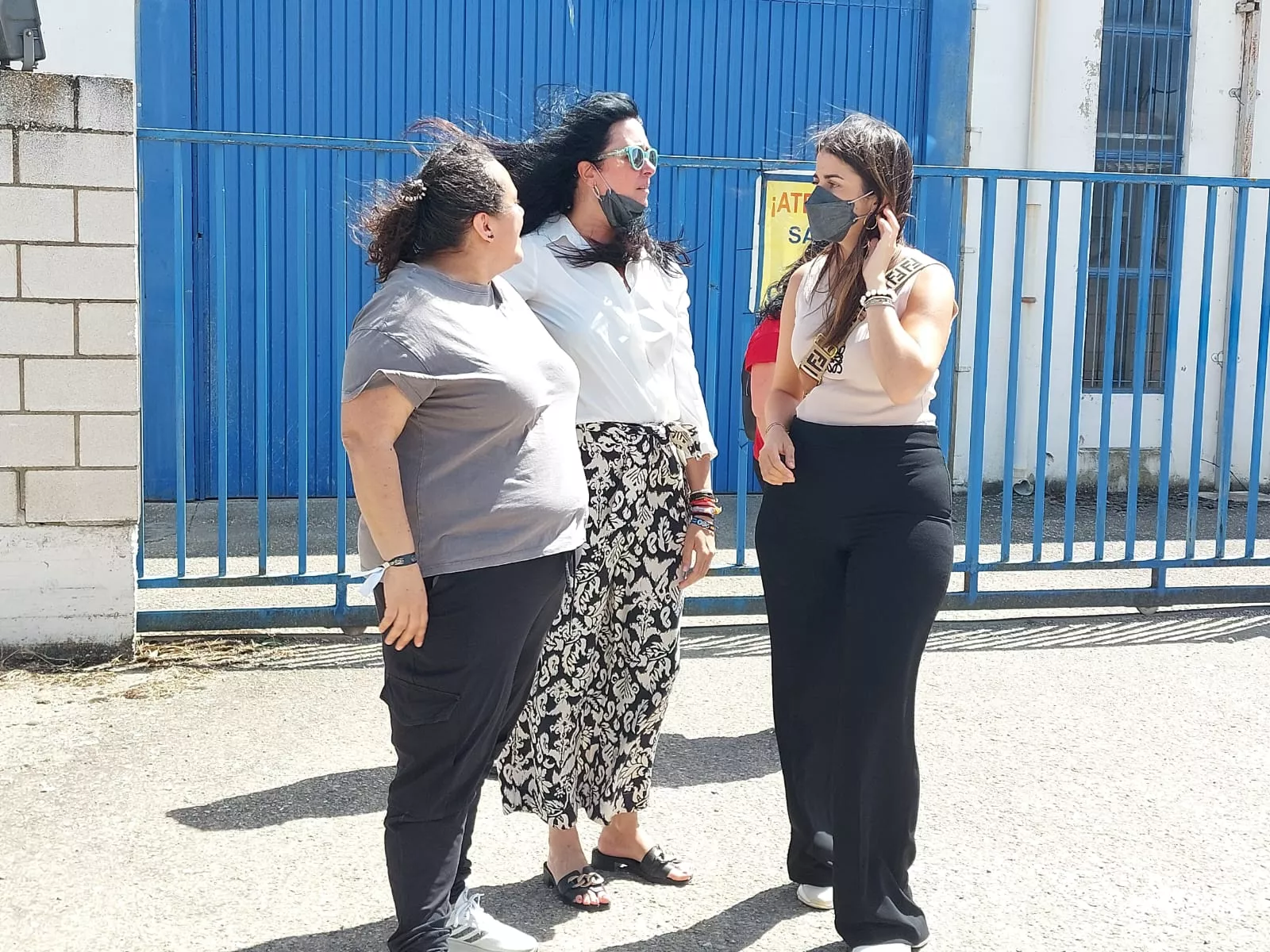  Incendio declarado en el Polígono Monzú de Huesca. Foto Javier García Antón