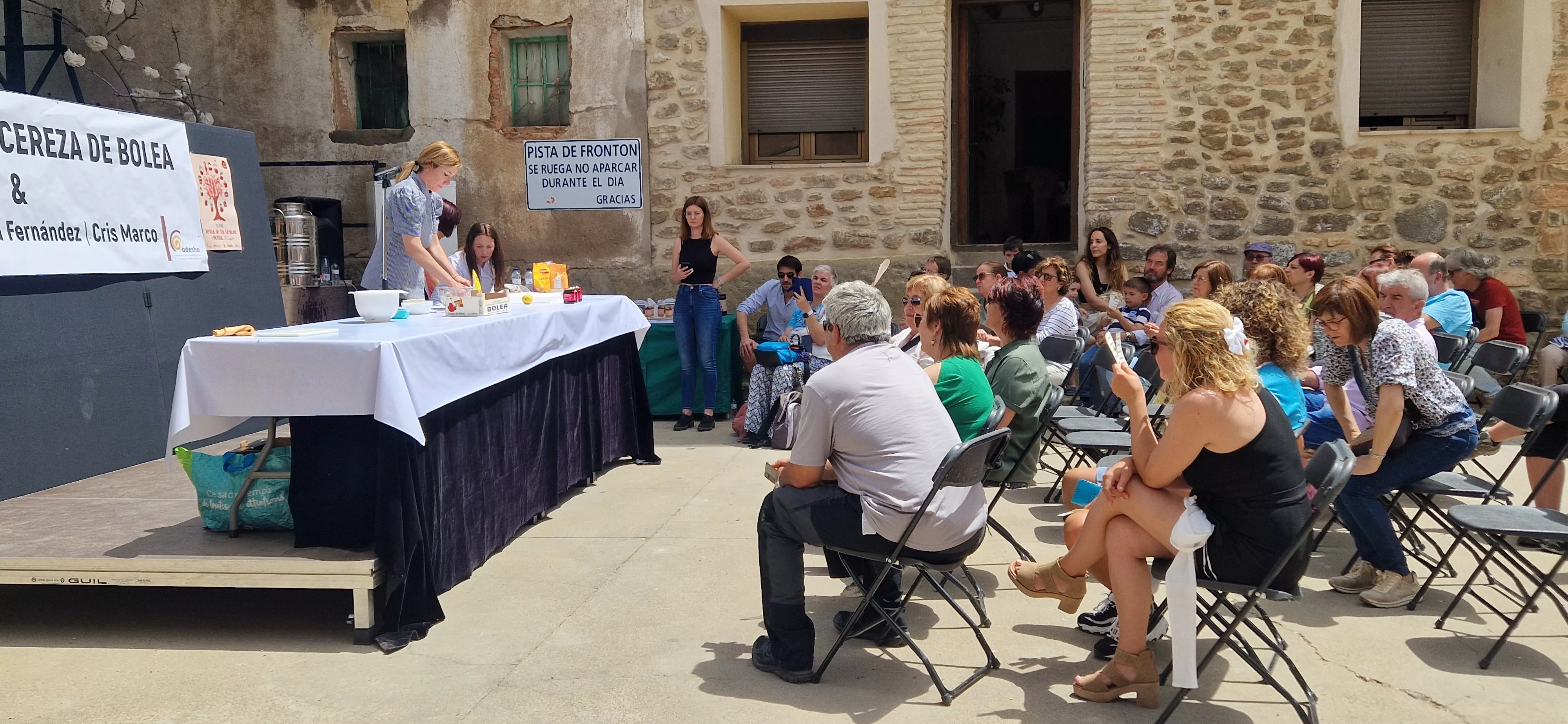 Prefiesta de la Feria de la Cereza de Bolea. Foto Myriam Martínez