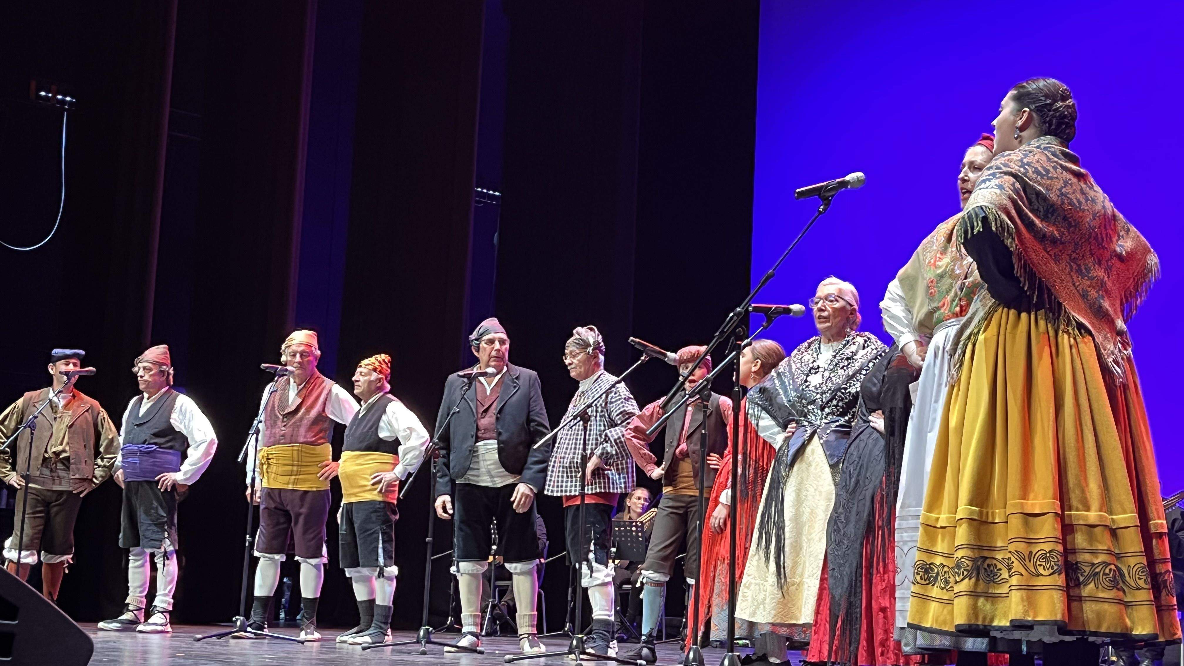 Gala de la Escuela de Folklore y Música de Huesca