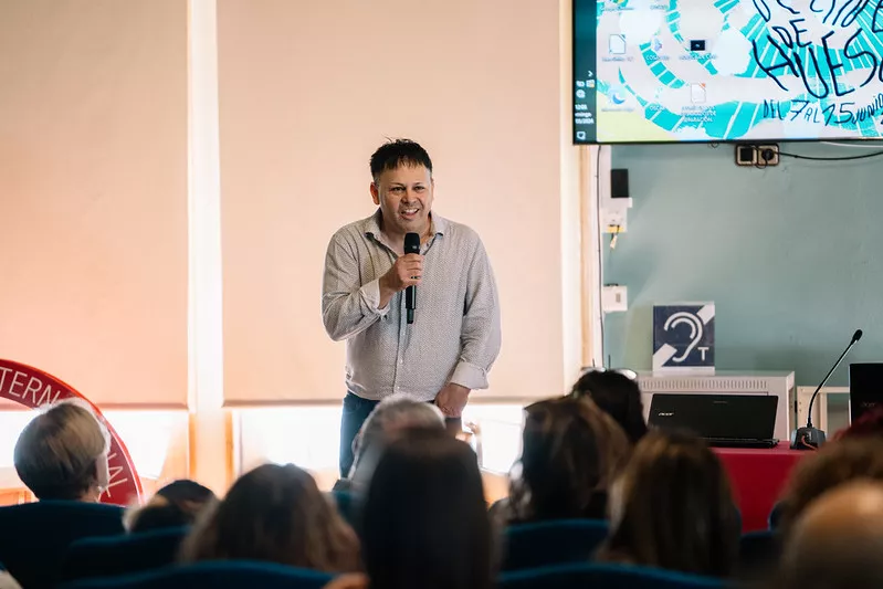 53779350343 95bea96f3b c