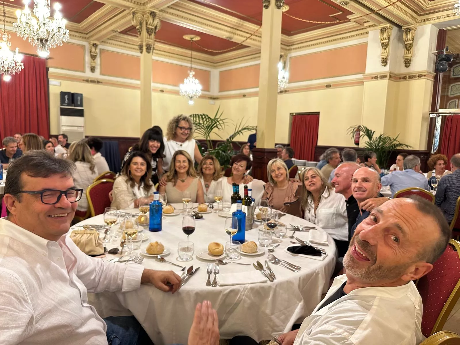 Fiesta de la generación oscense del 69. 