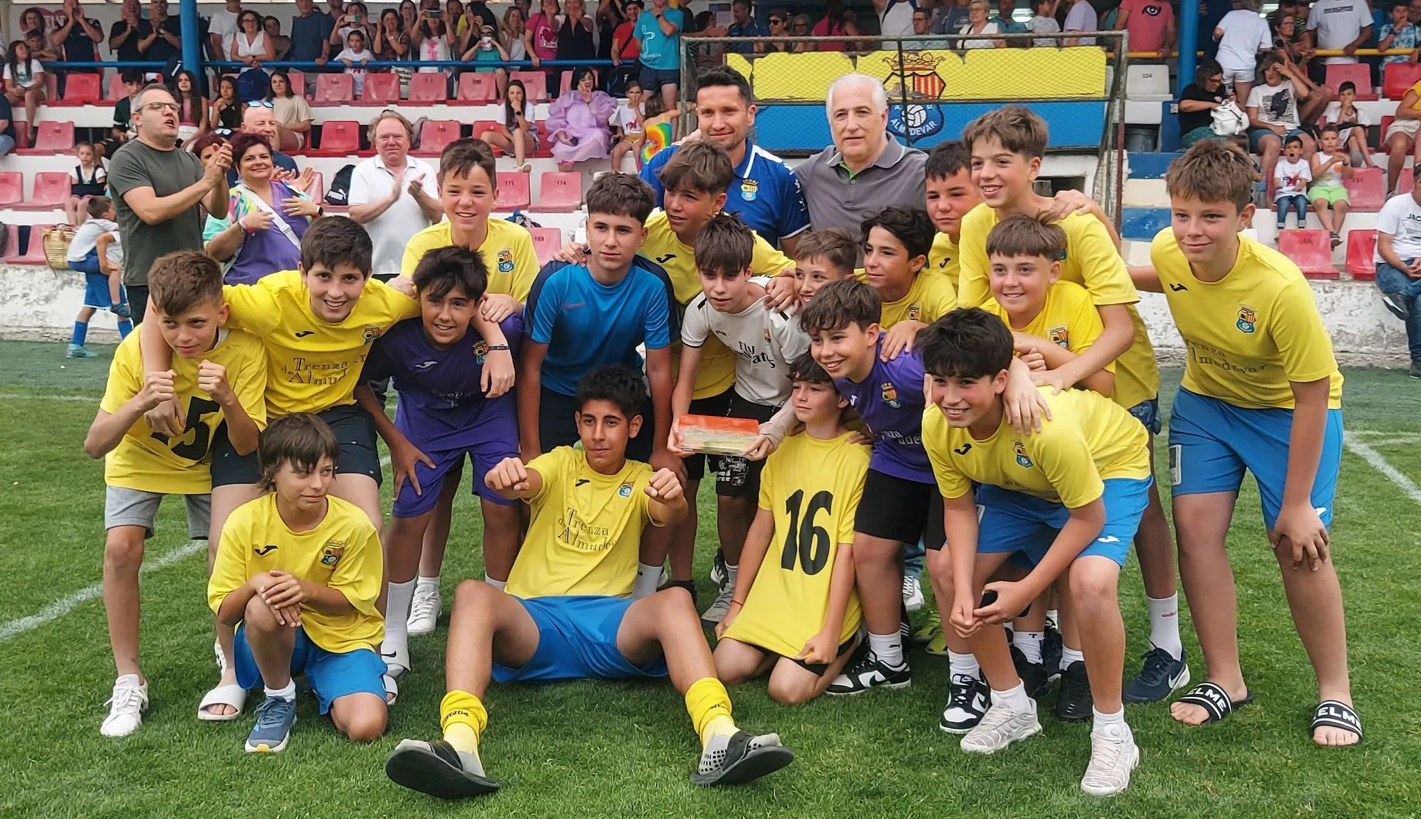 Almudévar, tercer clasificado Infantil